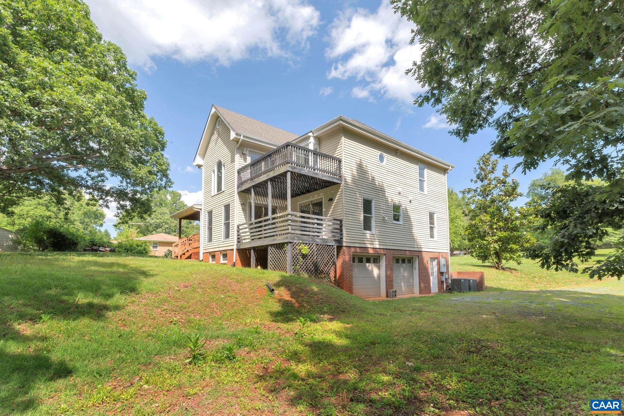 2218 POLO GROUNDS RD