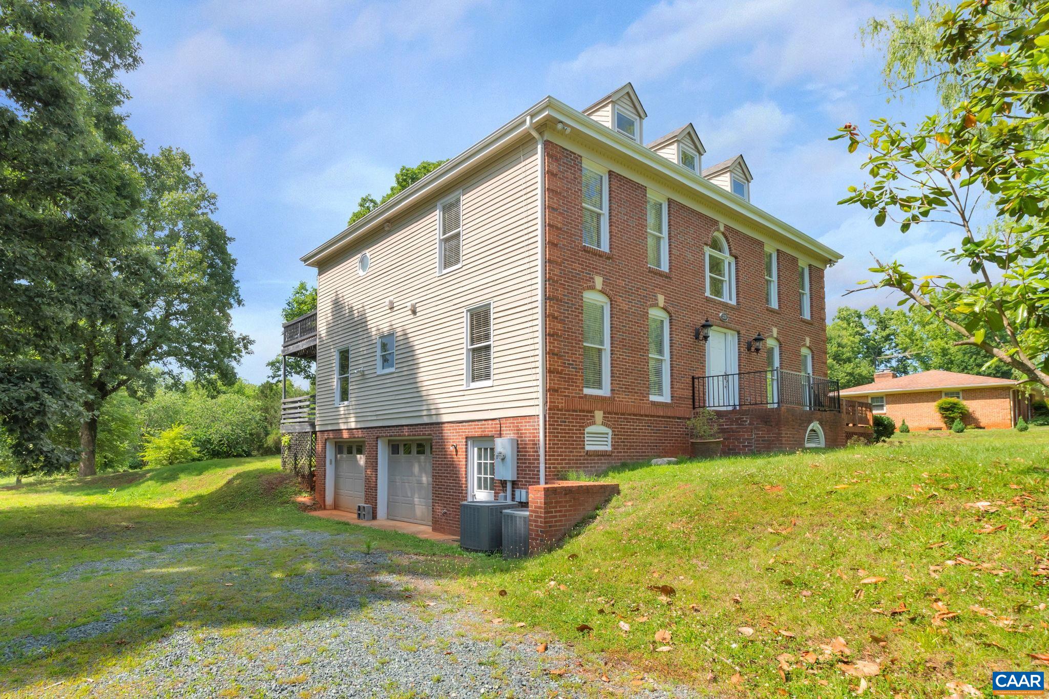 2218 POLO GROUNDS RD