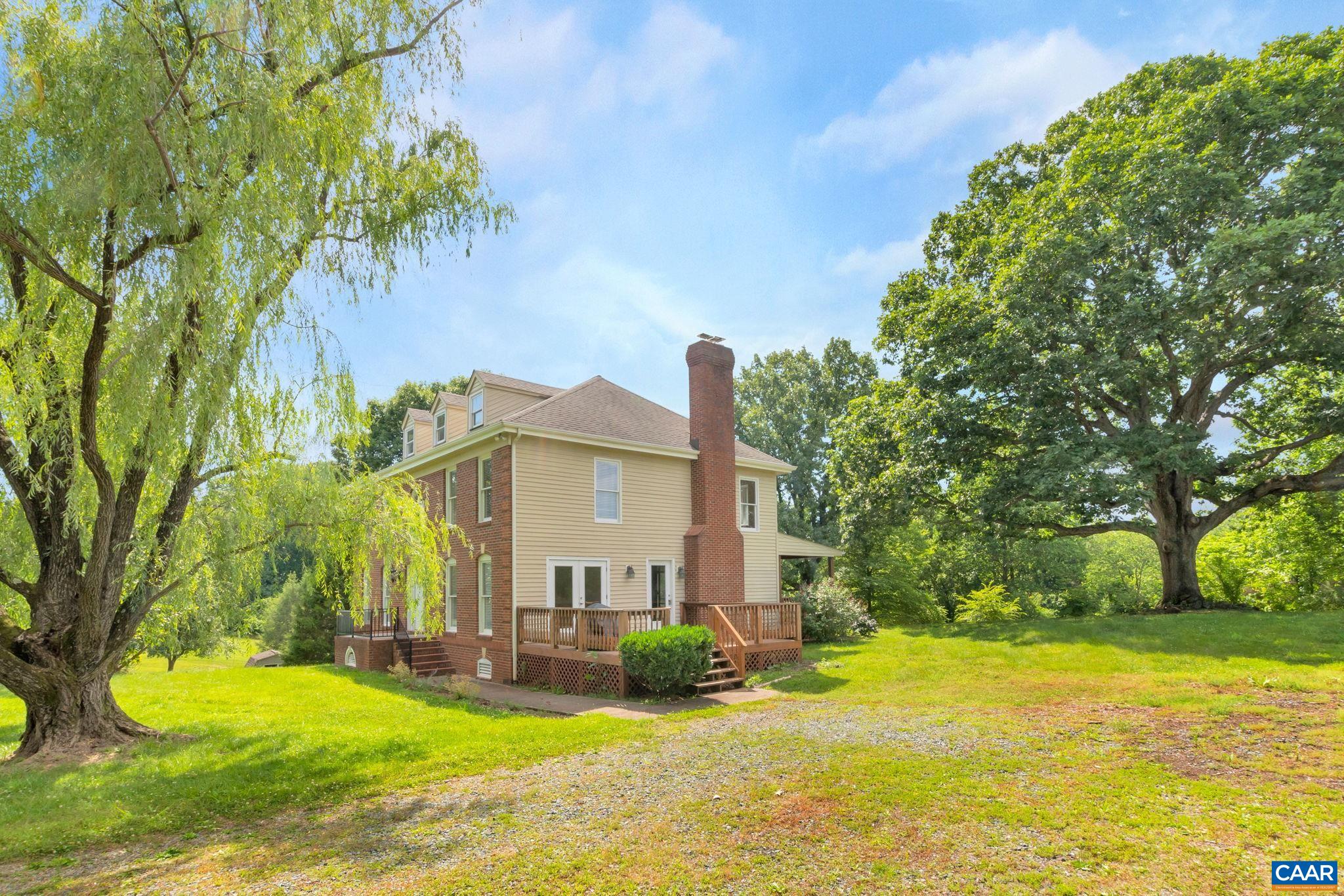 2218 POLO GROUNDS RD