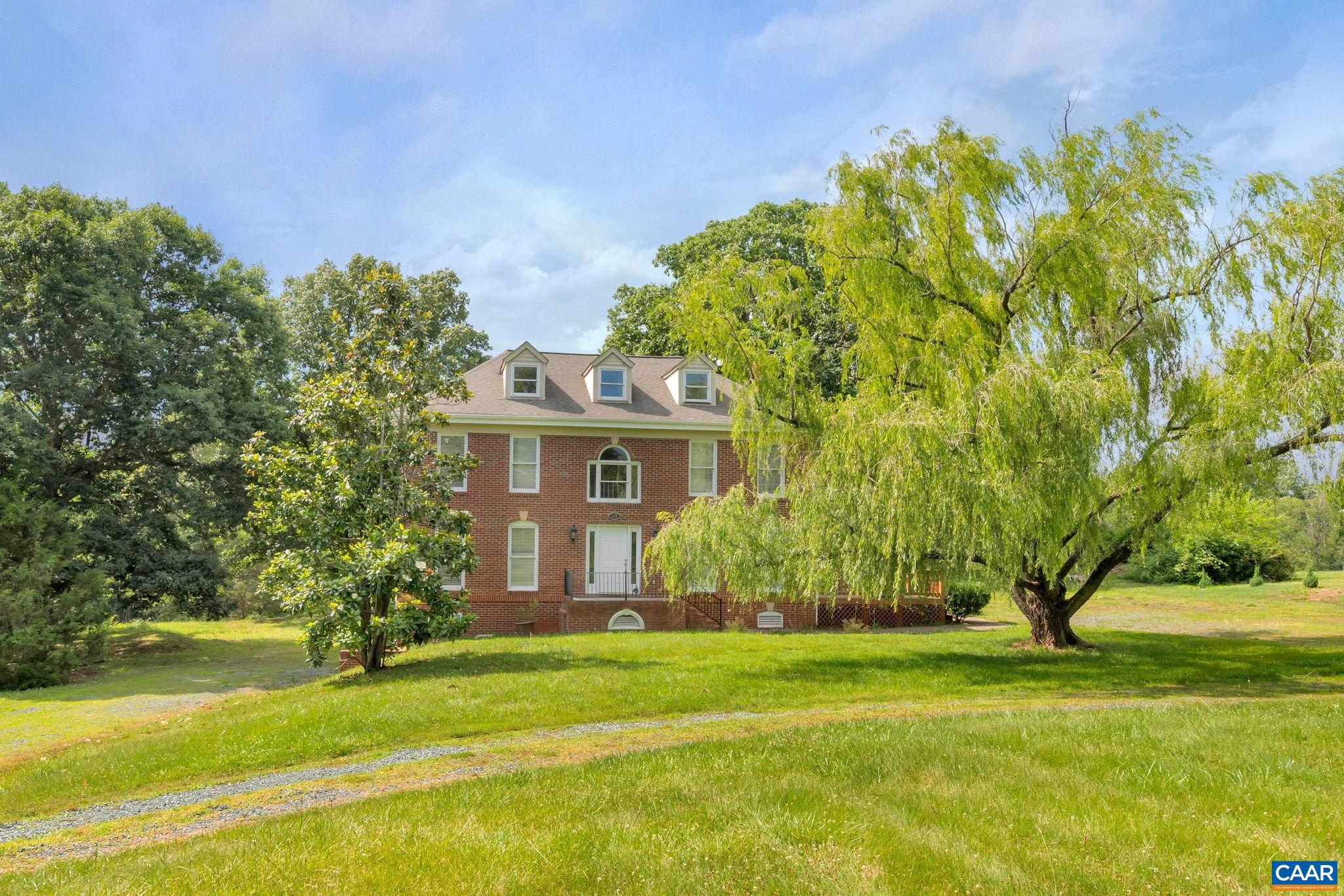 2218 POLO GROUNDS RD