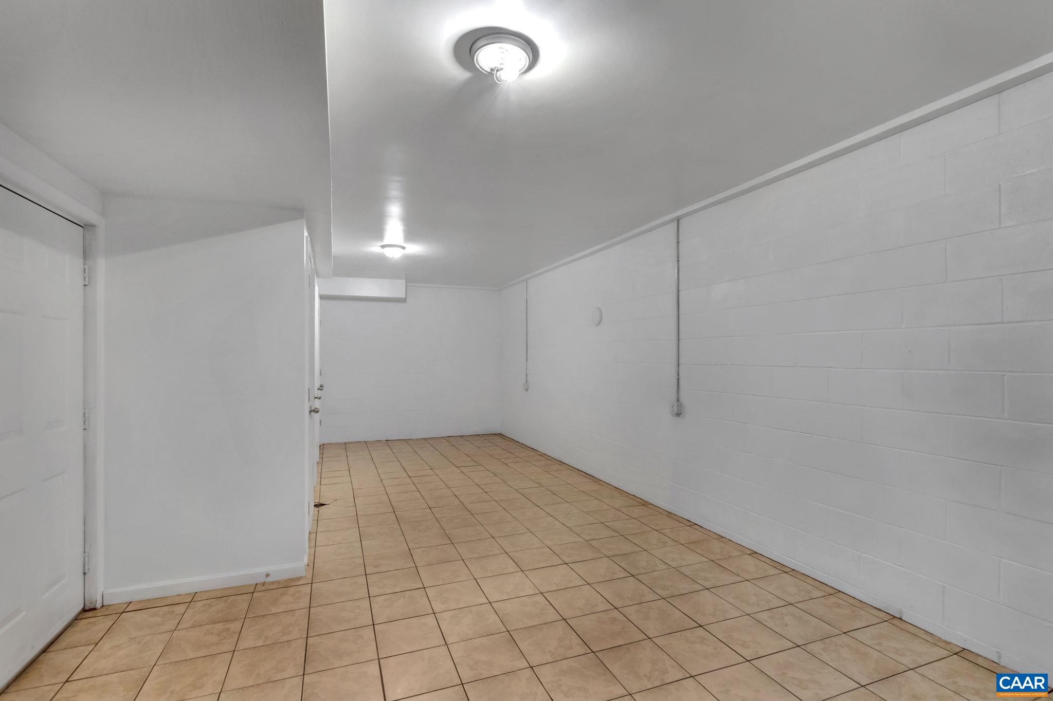 2218 POLO GROUNDS RD