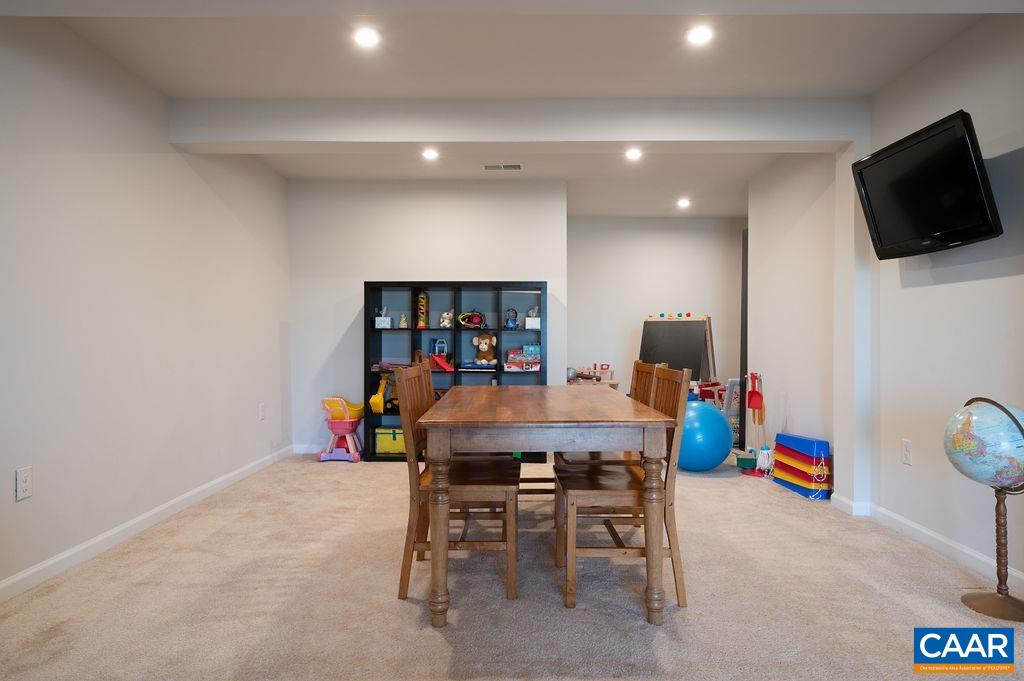 4477 SUNSET DR