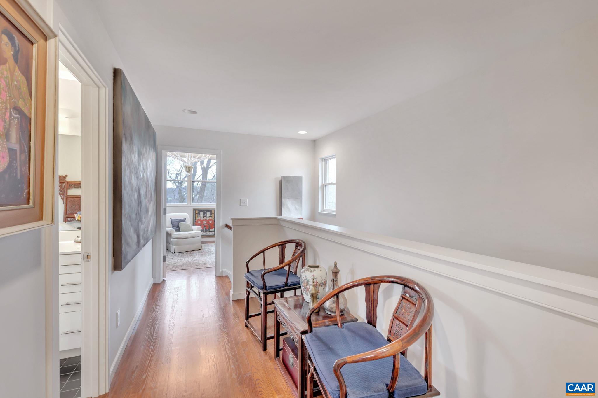 108 RIVERBLUFF CIR