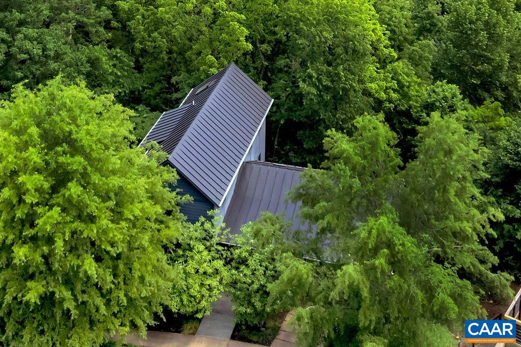 108 RIVERBLUFF CIR