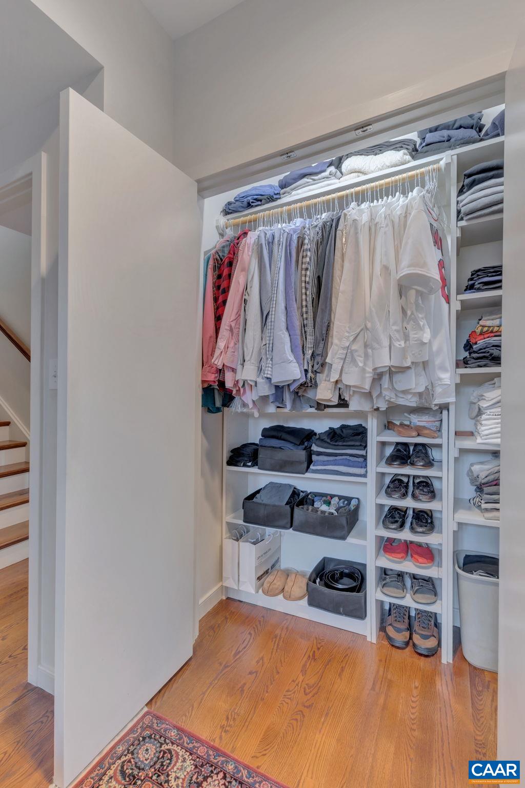 108 RIVERBLUFF CIR