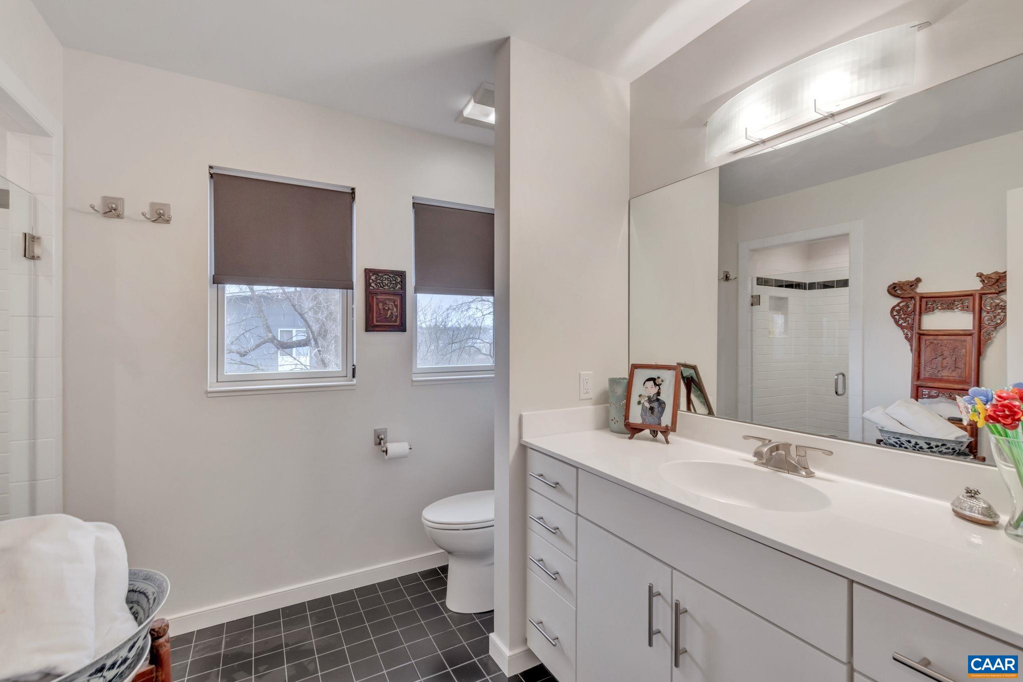 108 RIVERBLUFF CIR