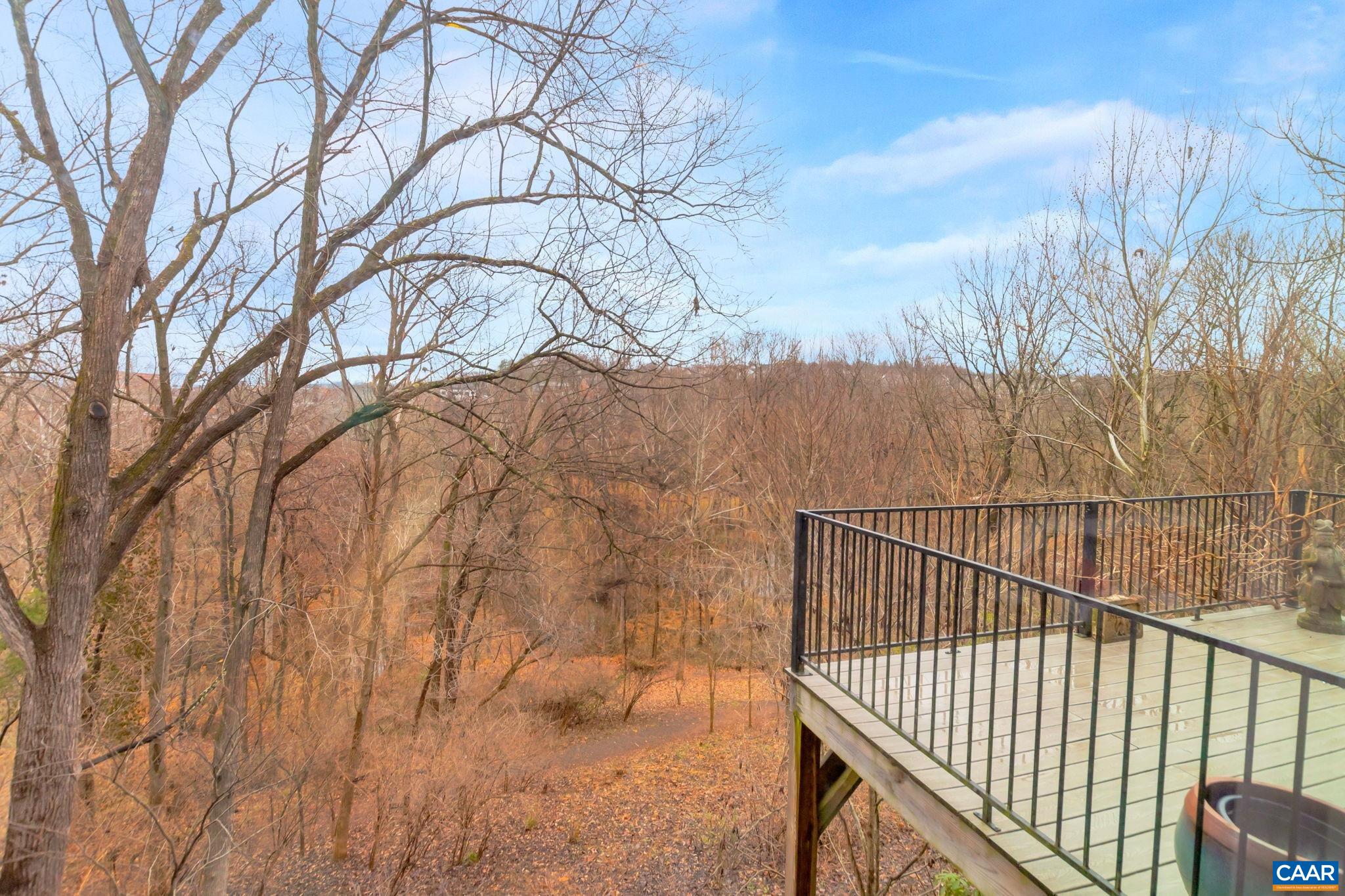 108 RIVERBLUFF CIR