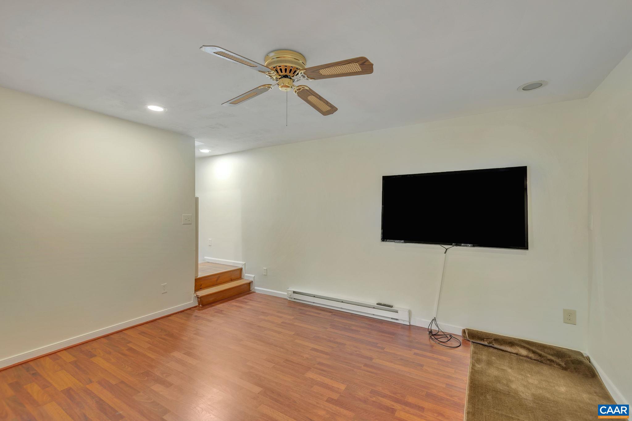 2506 WOODHURST RD