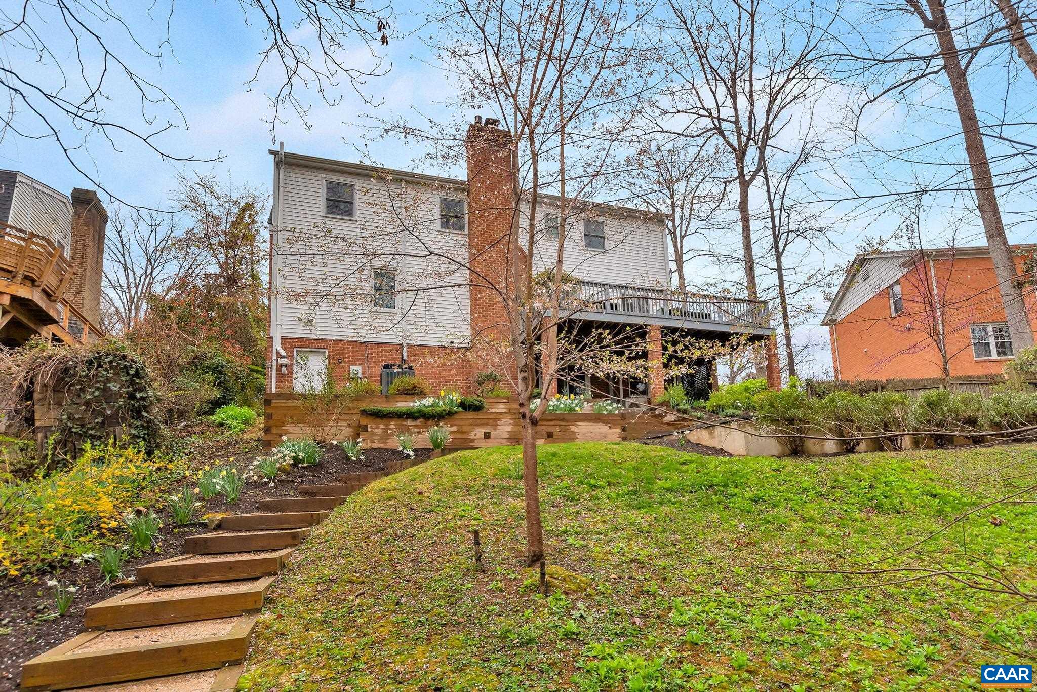 2506 WOODHURST RD