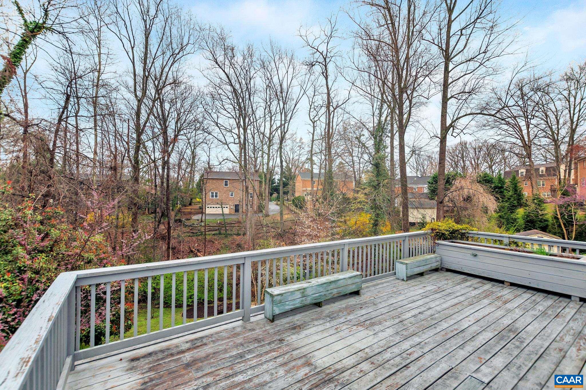 2506 WOODHURST RD