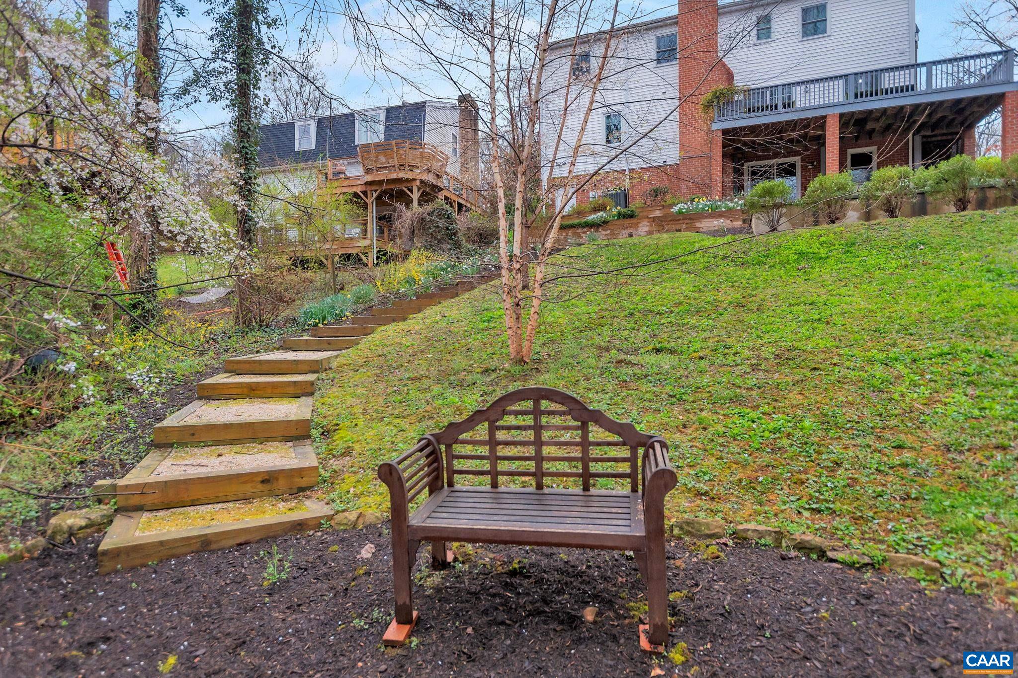 2506 WOODHURST RD