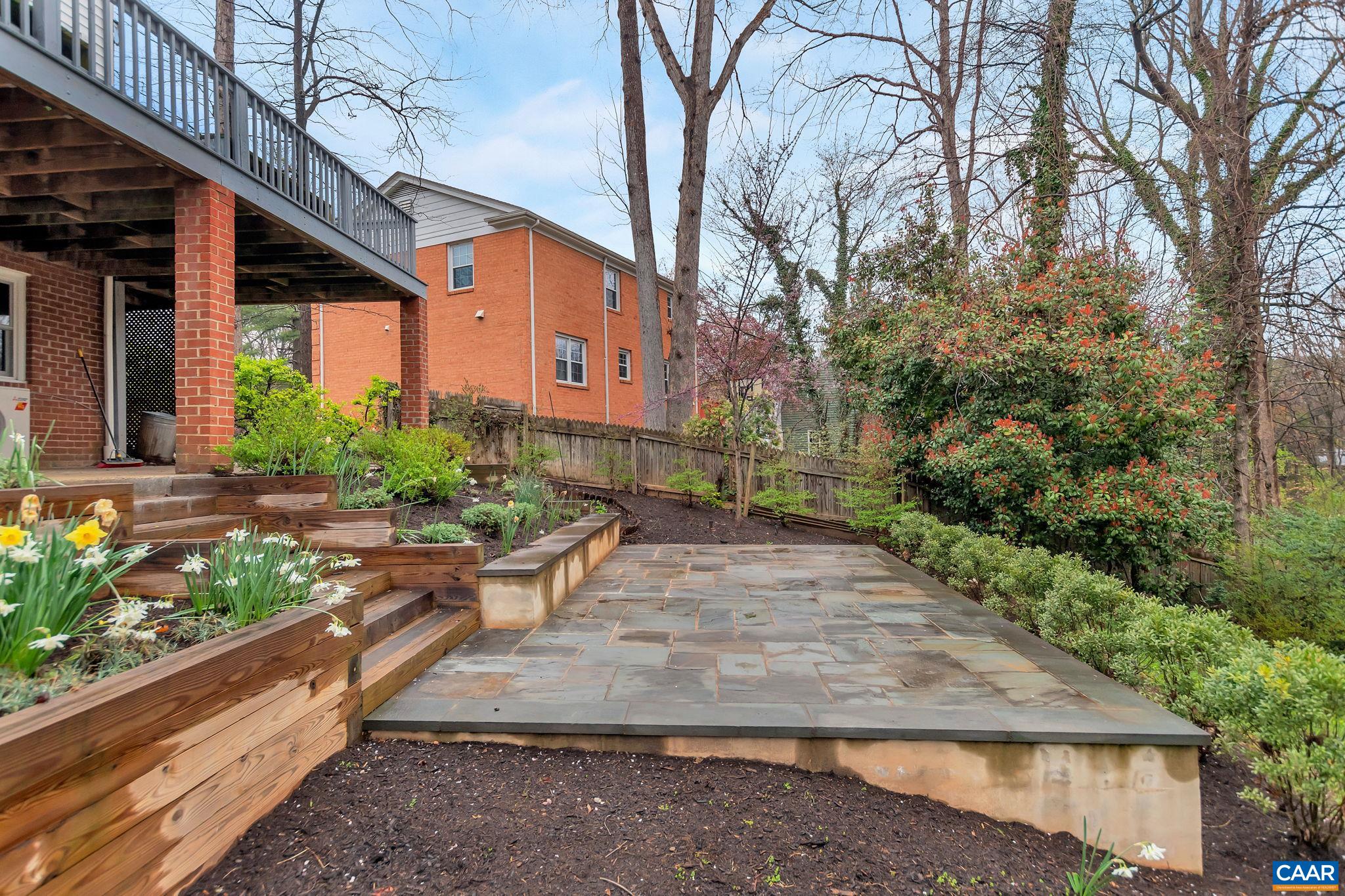 2506 WOODHURST RD