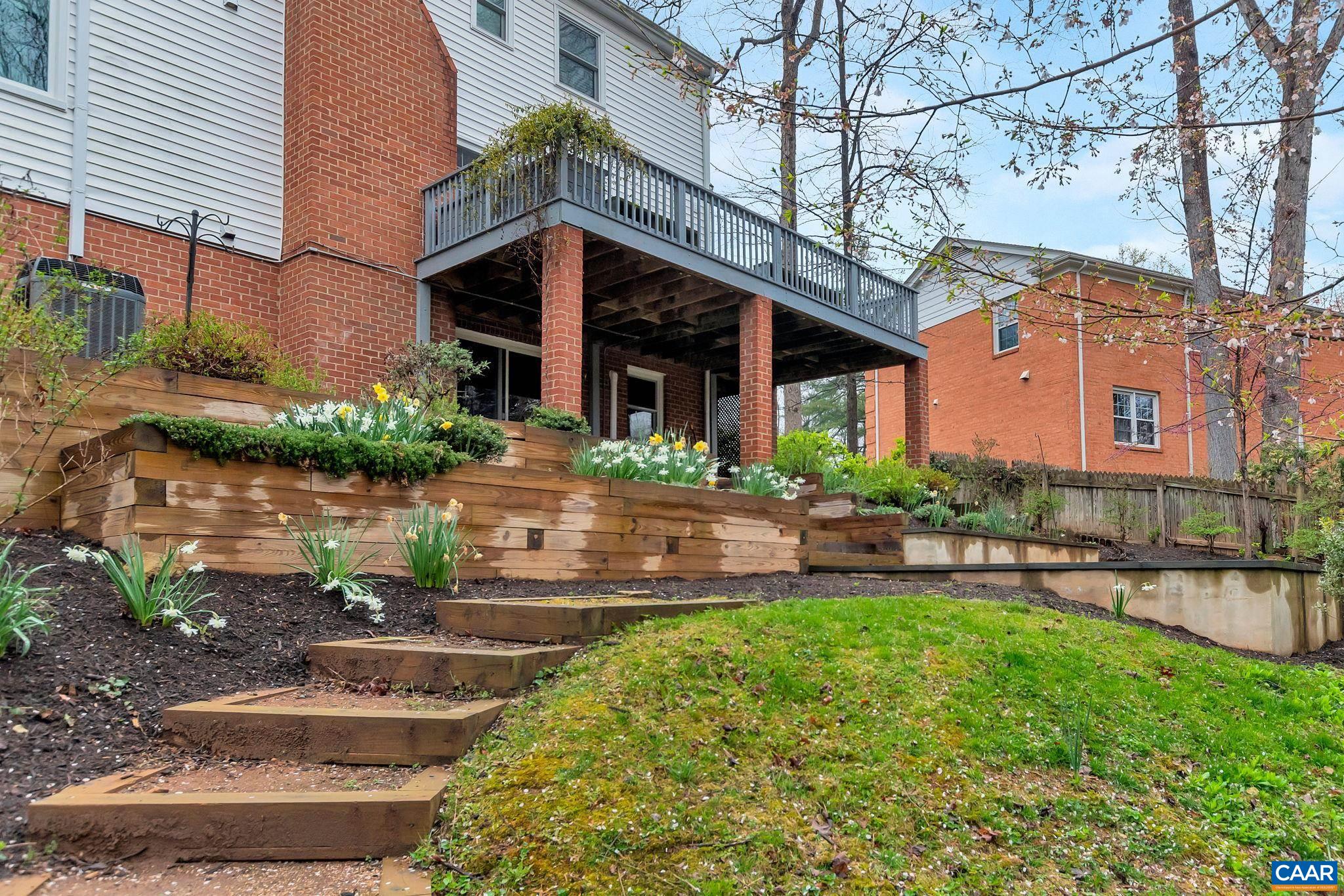 2506 WOODHURST RD