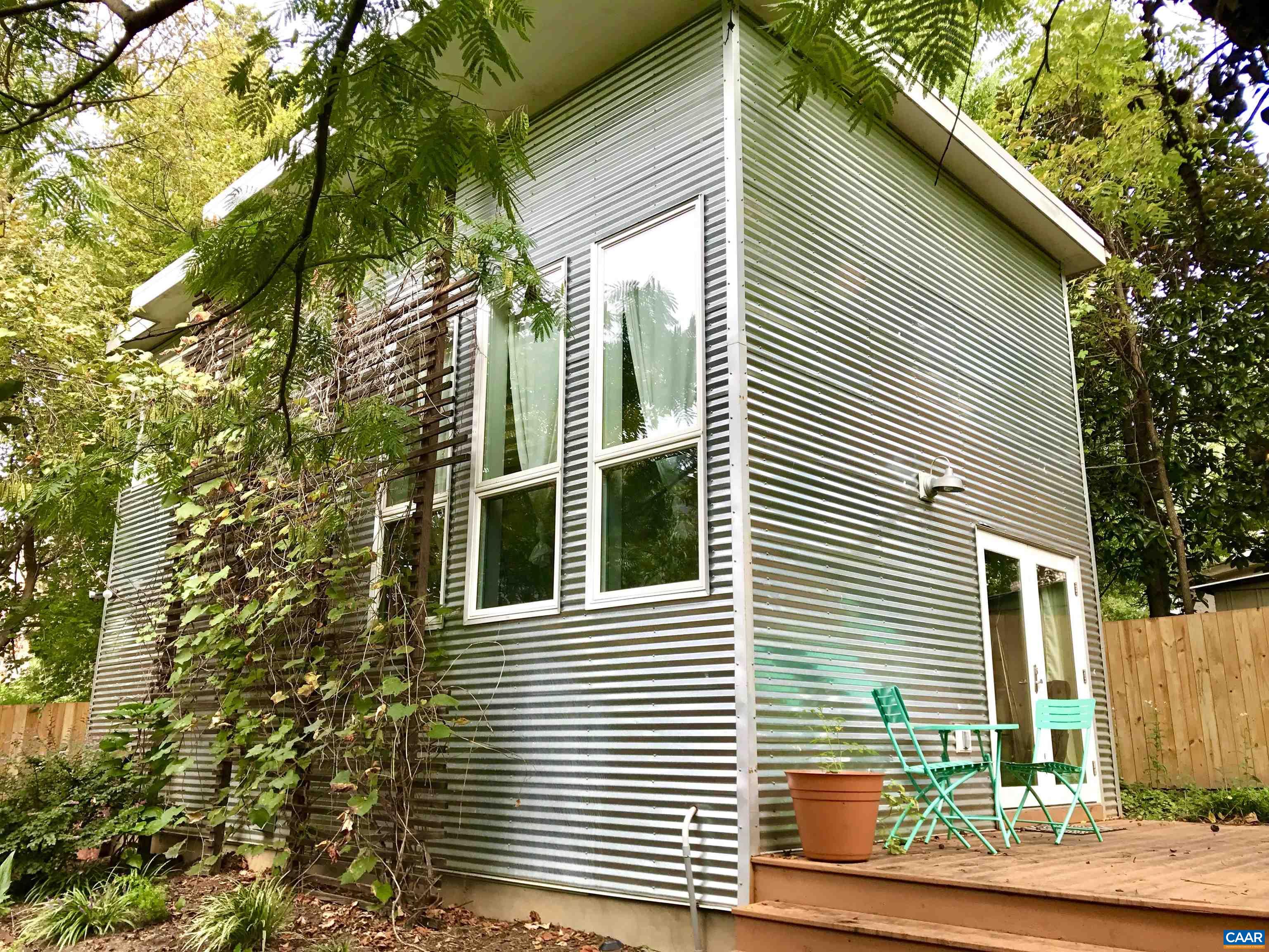 817 KING ST