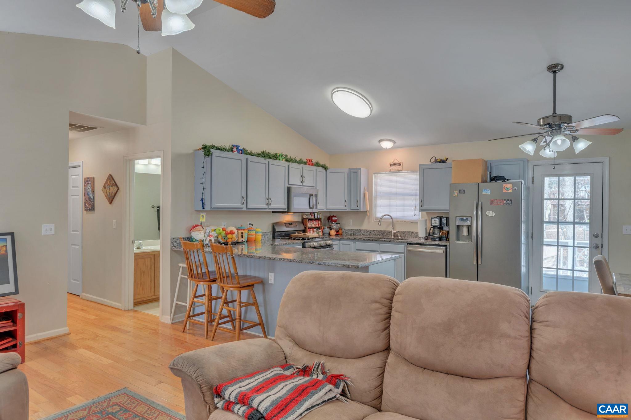 63 AMETHYST RD