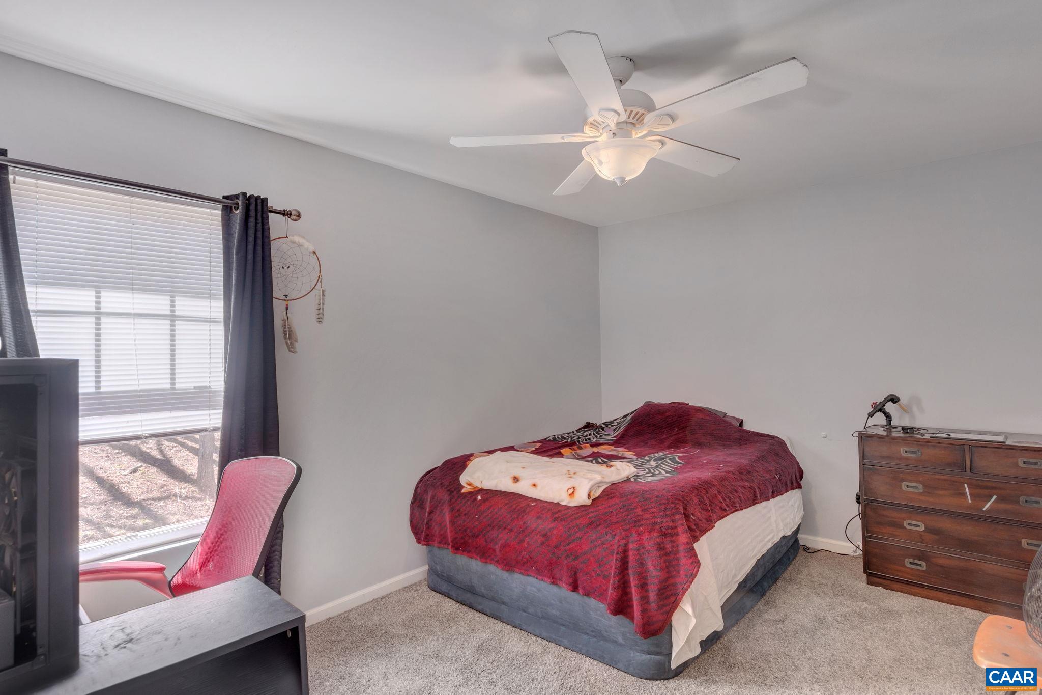 63 AMETHYST RD