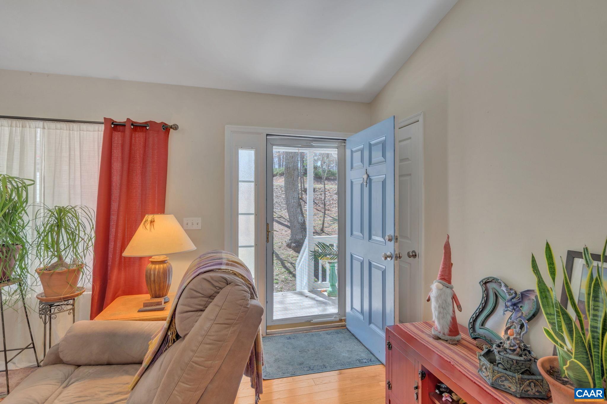 63 AMETHYST RD