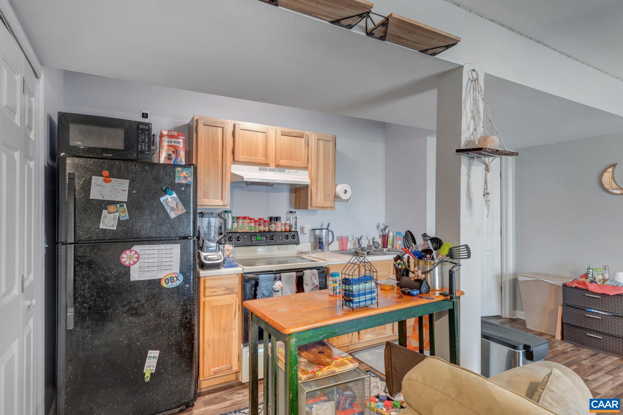 63 AMETHYST RD