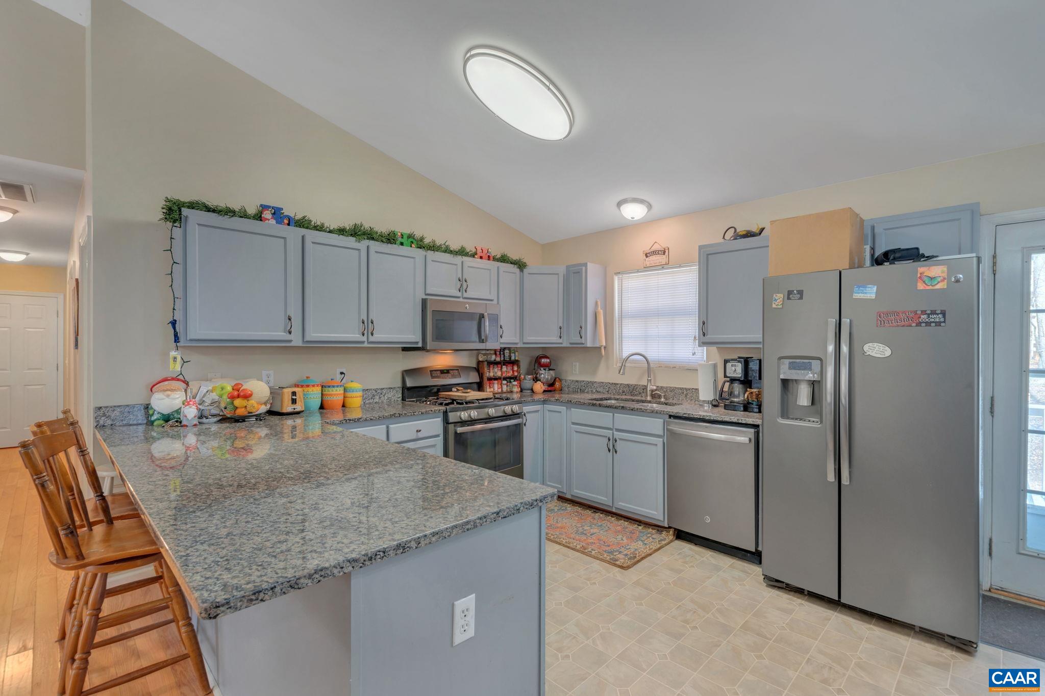 63 AMETHYST RD