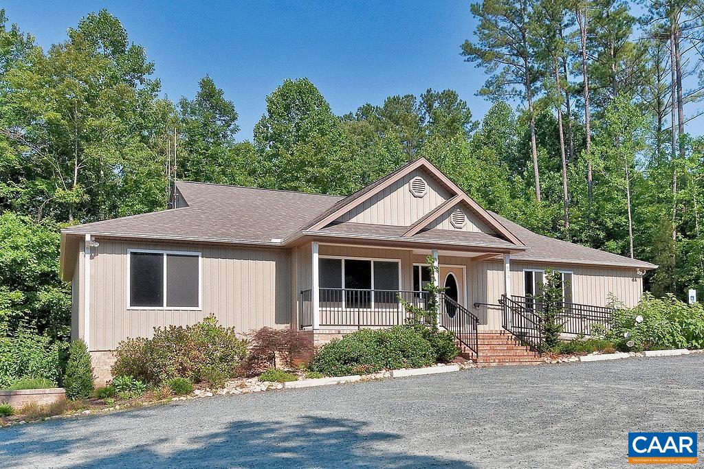 294 JEFFERSON DR