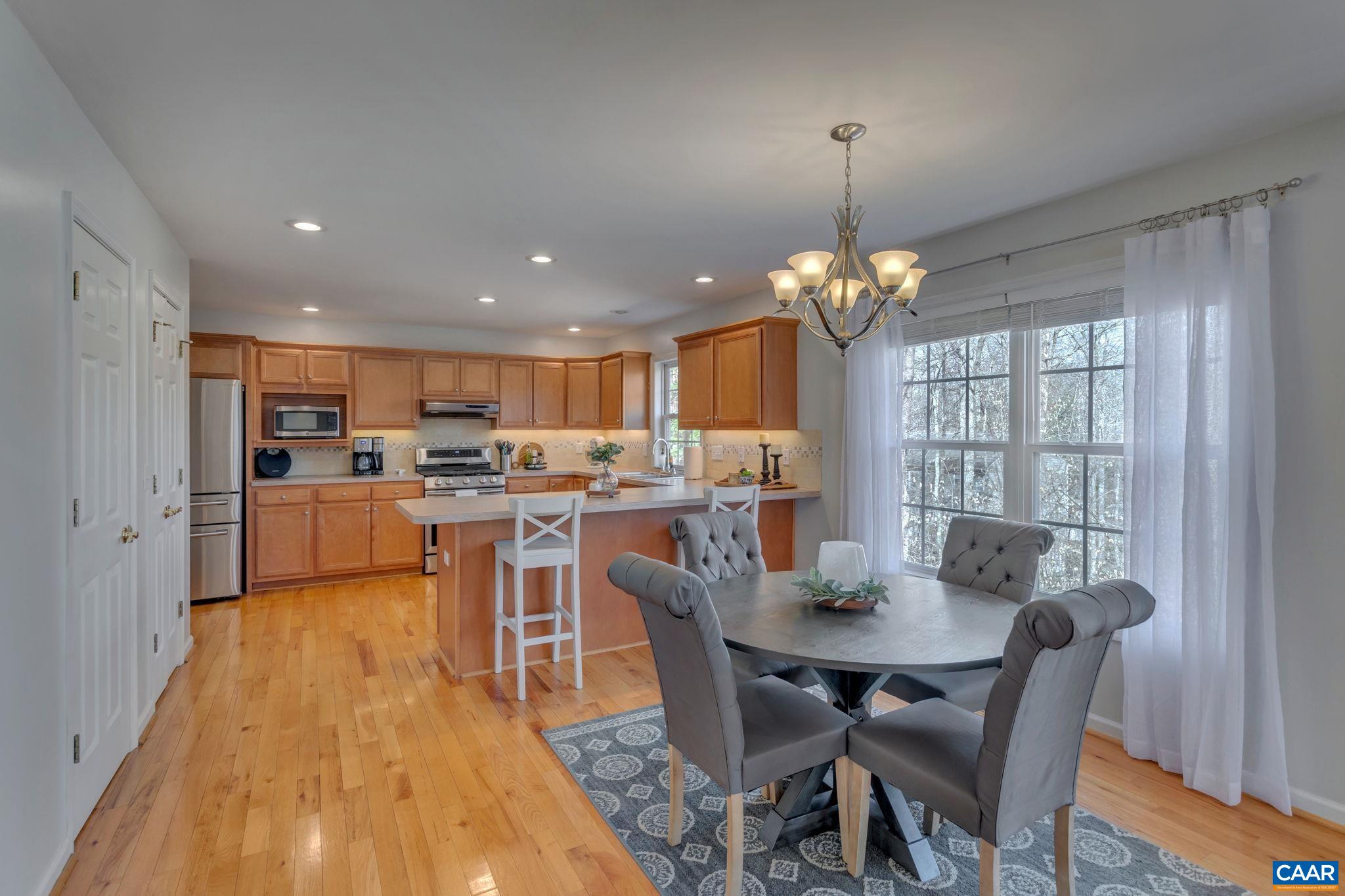 294 JEFFERSON DR