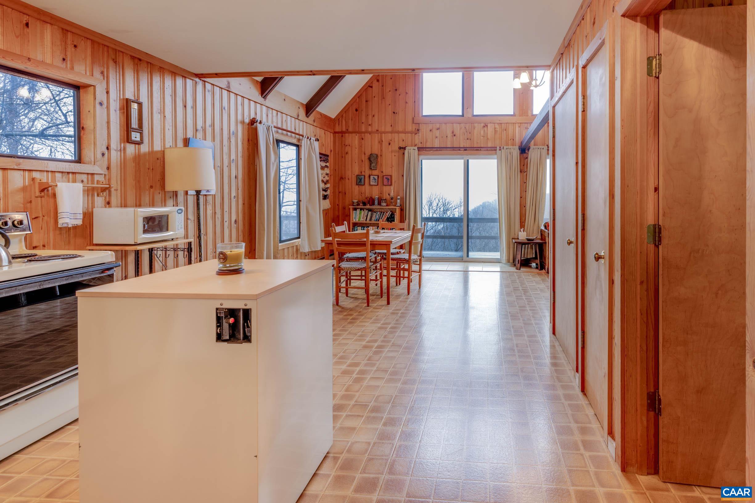 3728 FLATTOP MOUNTAIN RD