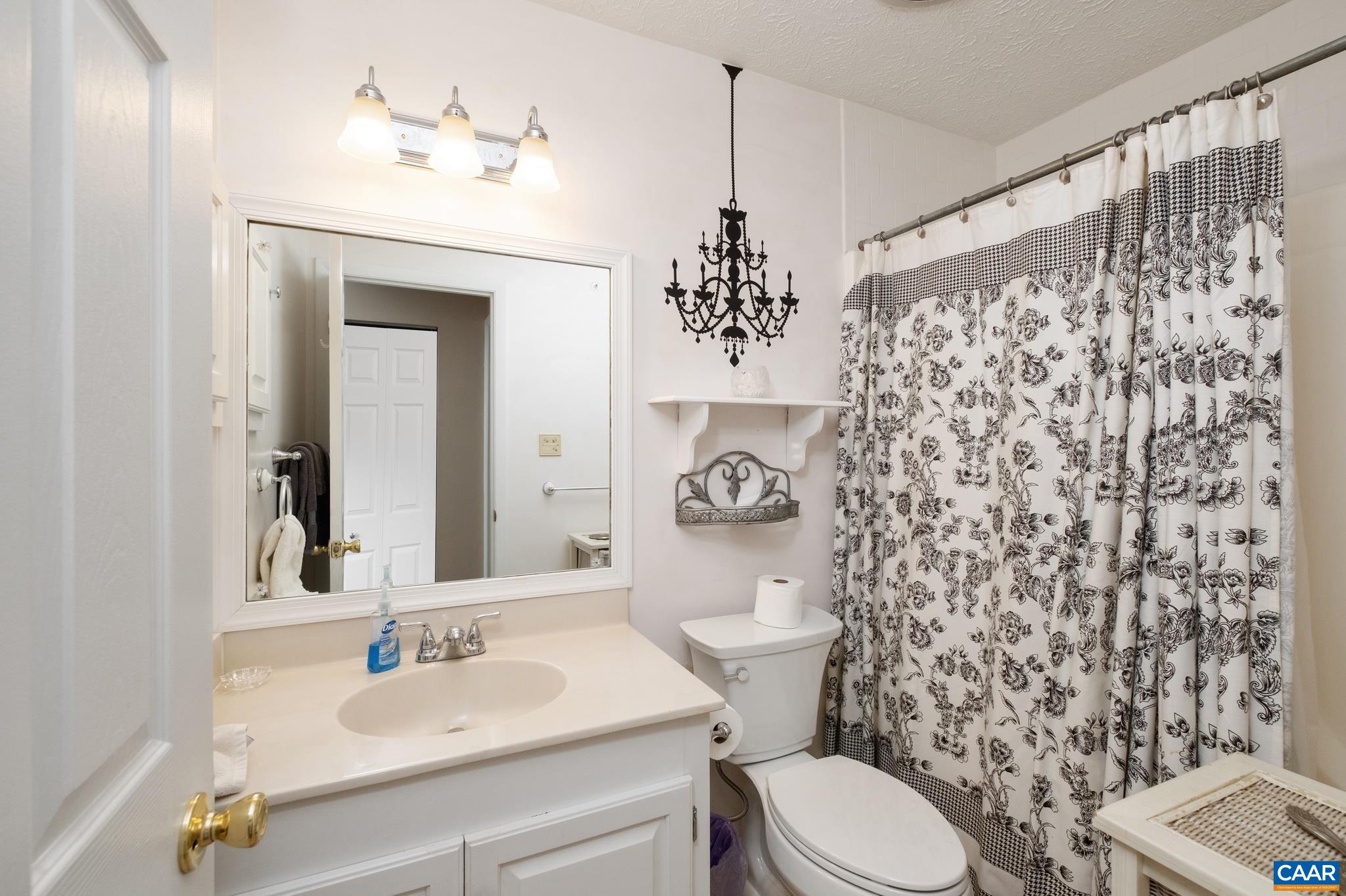 2221 TANNERS RIDGE CONDOS