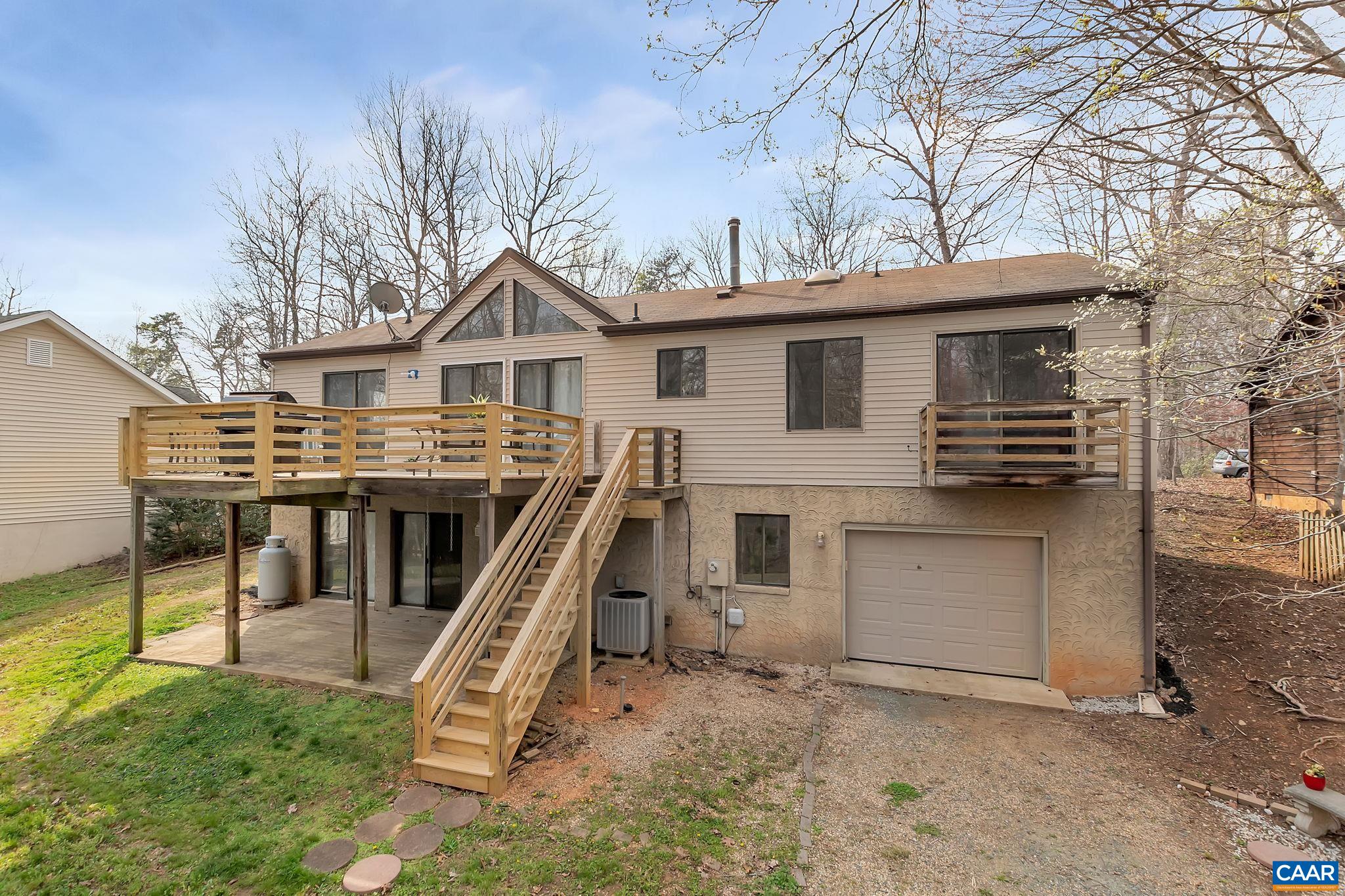 681 JEFFERSON DR