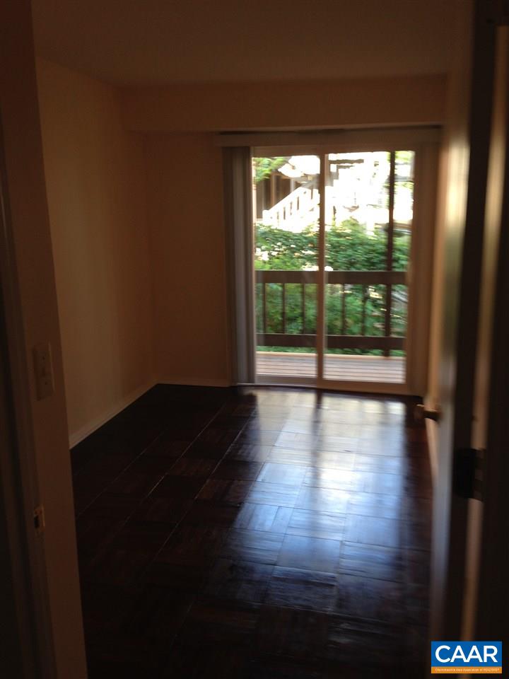 1215 WERTLAND ST Unit: c23