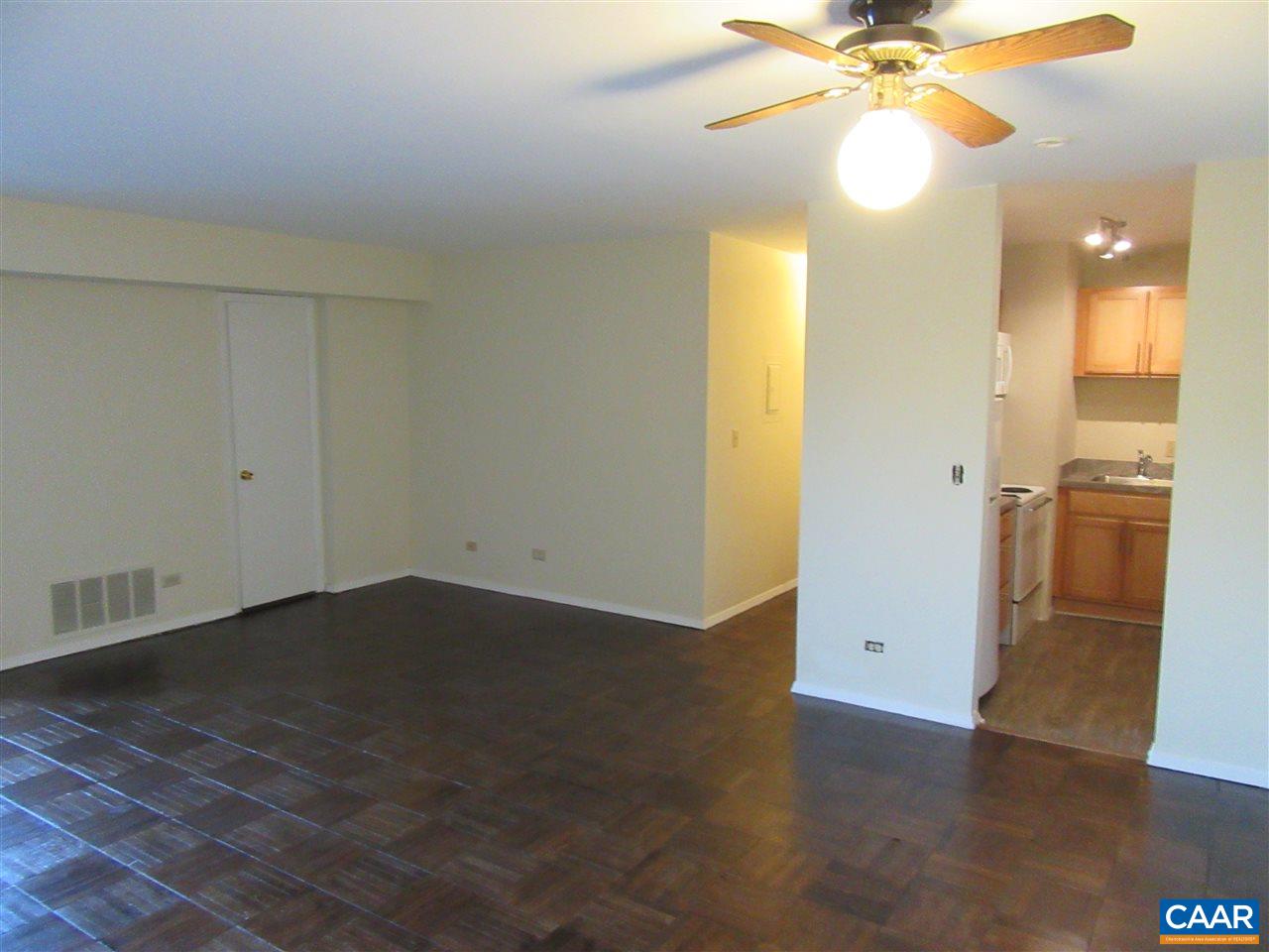 1215 WERTLAND ST Unit: c31