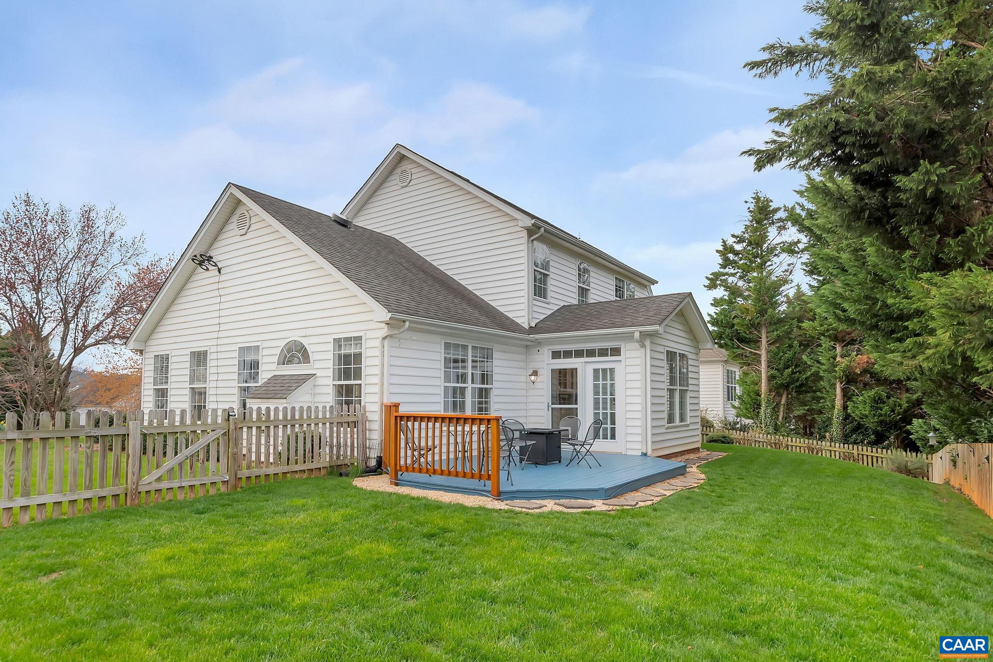 2018 VISTA VIEW LN