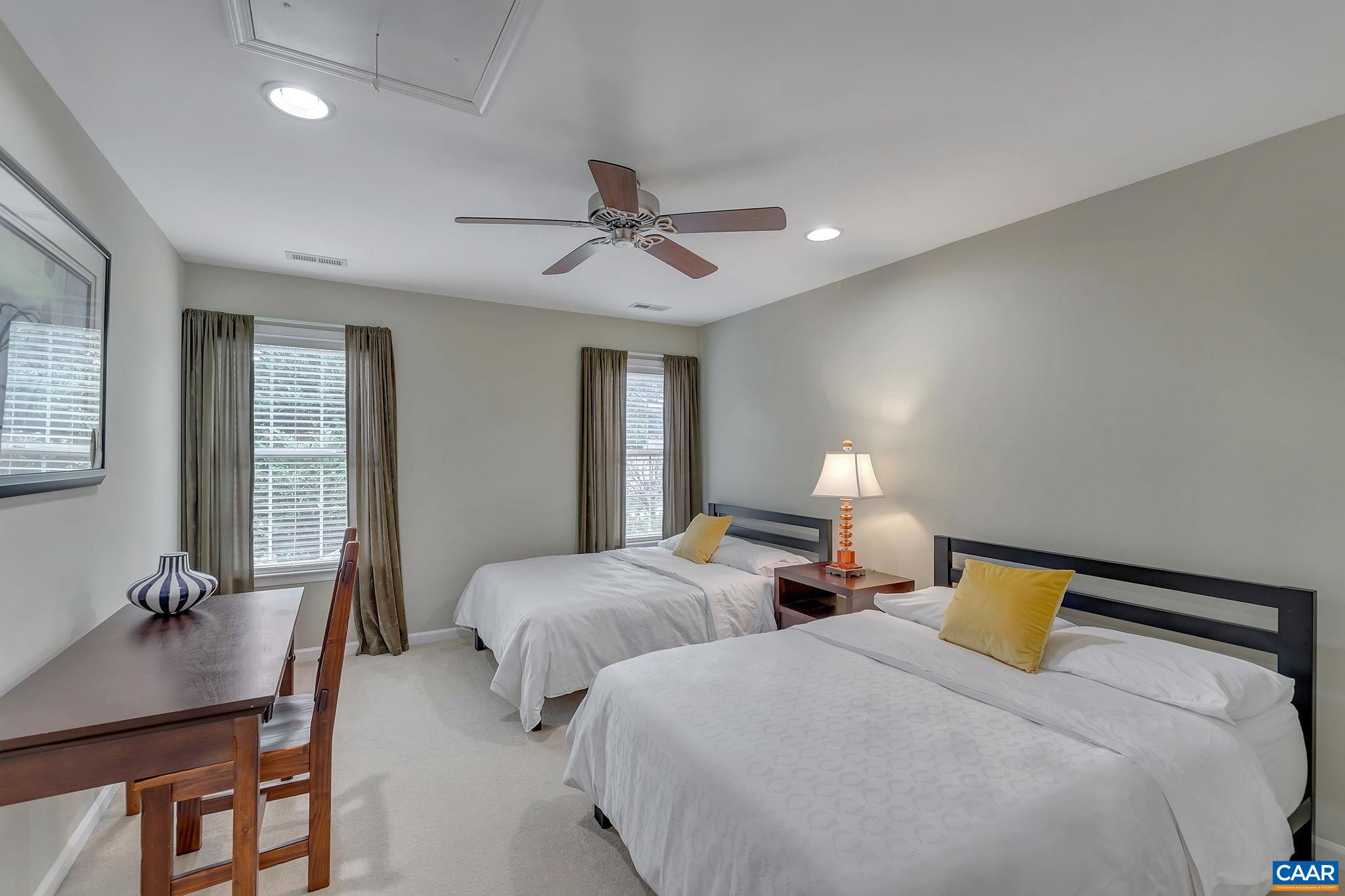 2018 VISTA VIEW LN