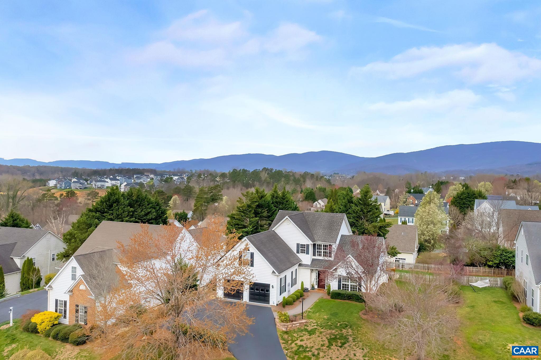 2018 VISTA VIEW LN