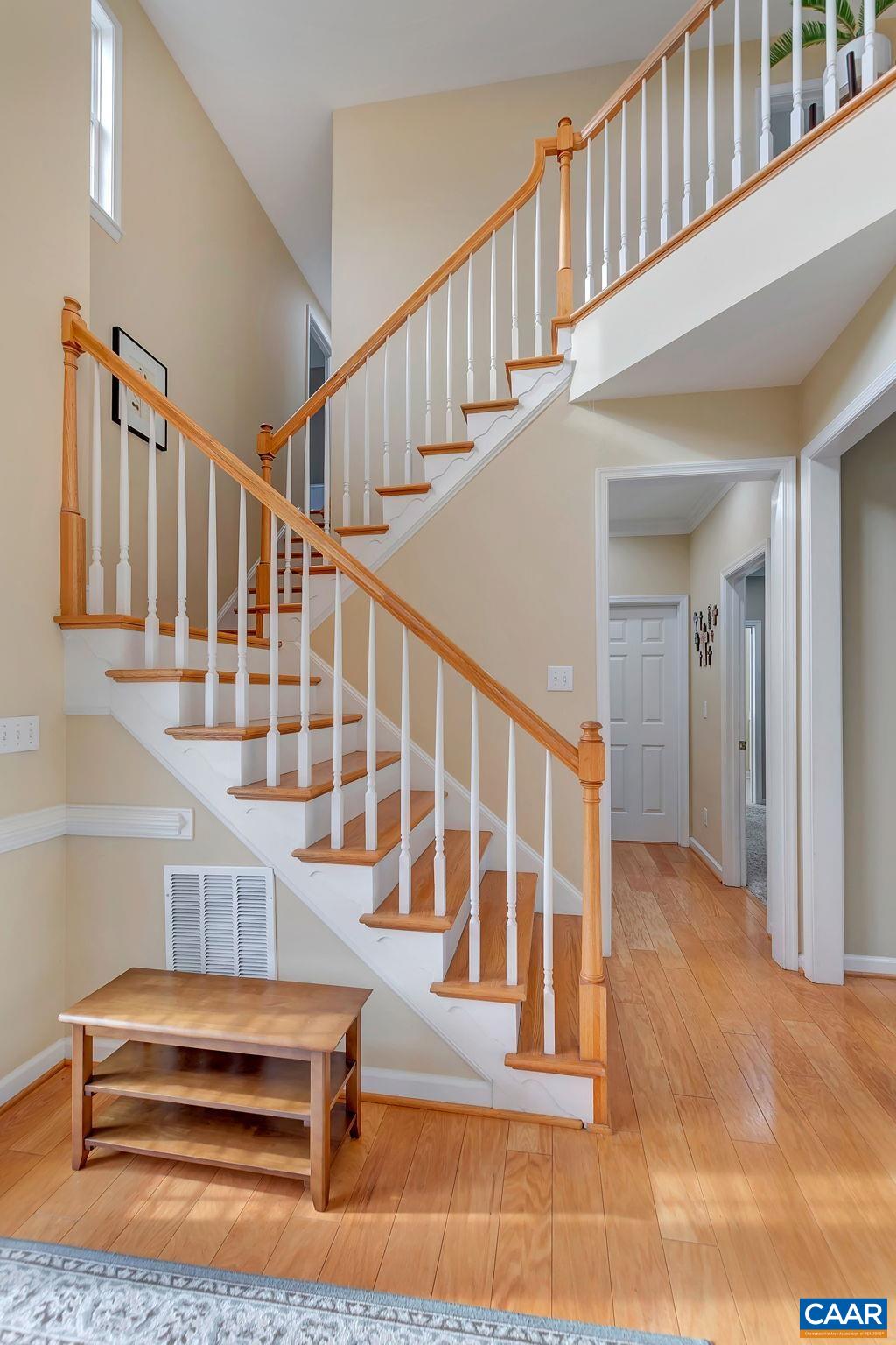 2018 VISTA VIEW LN