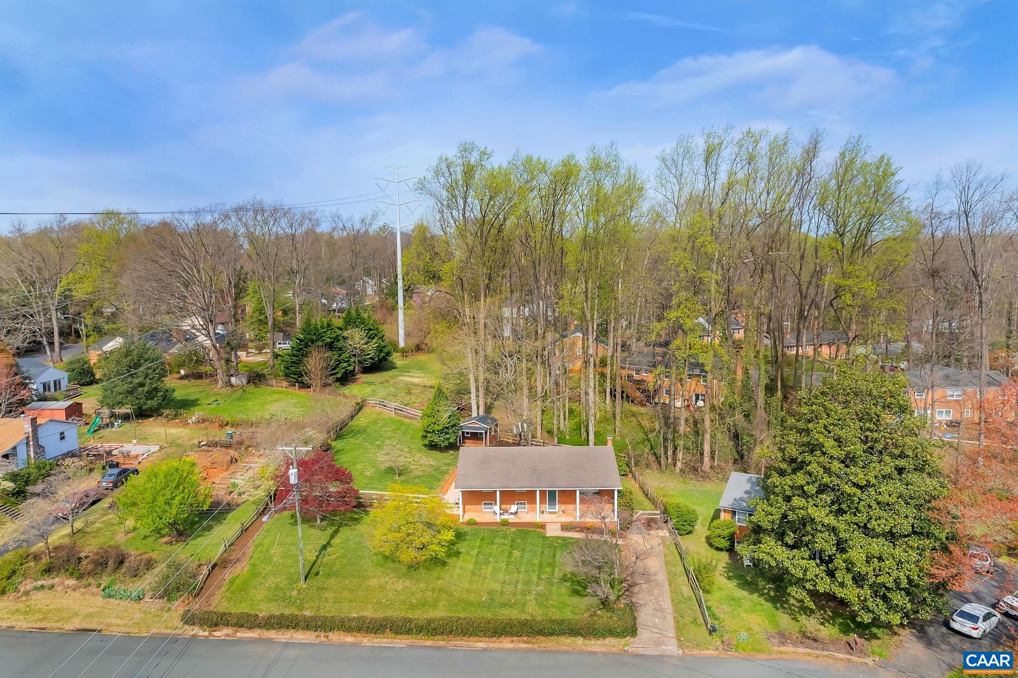 104 LINDA CT