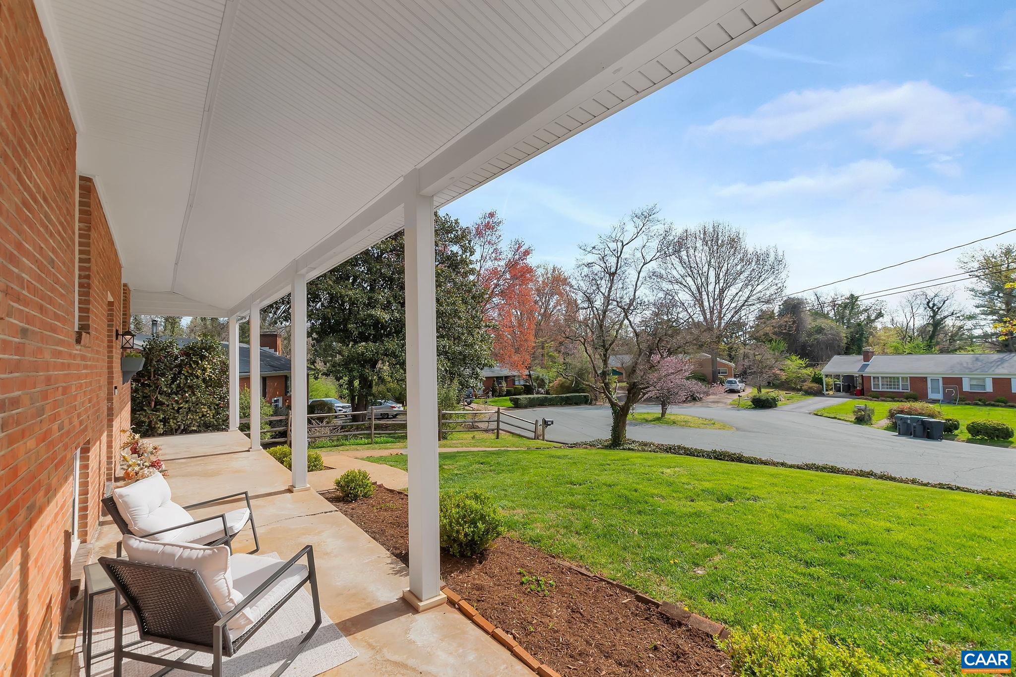 104 LINDA CT