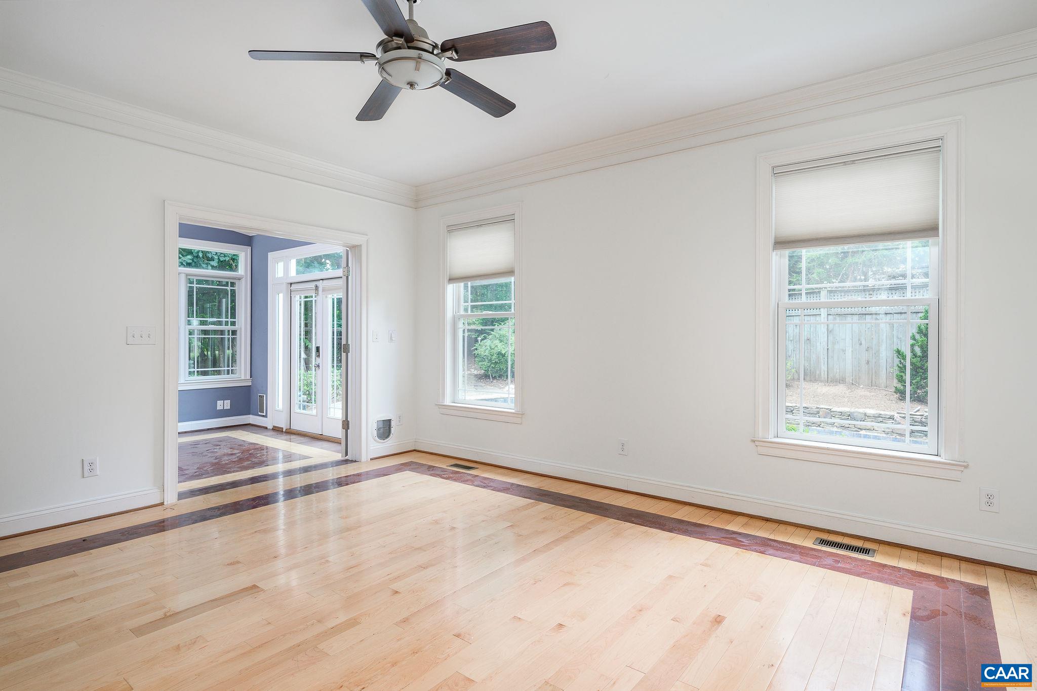 1241 LORING RUN