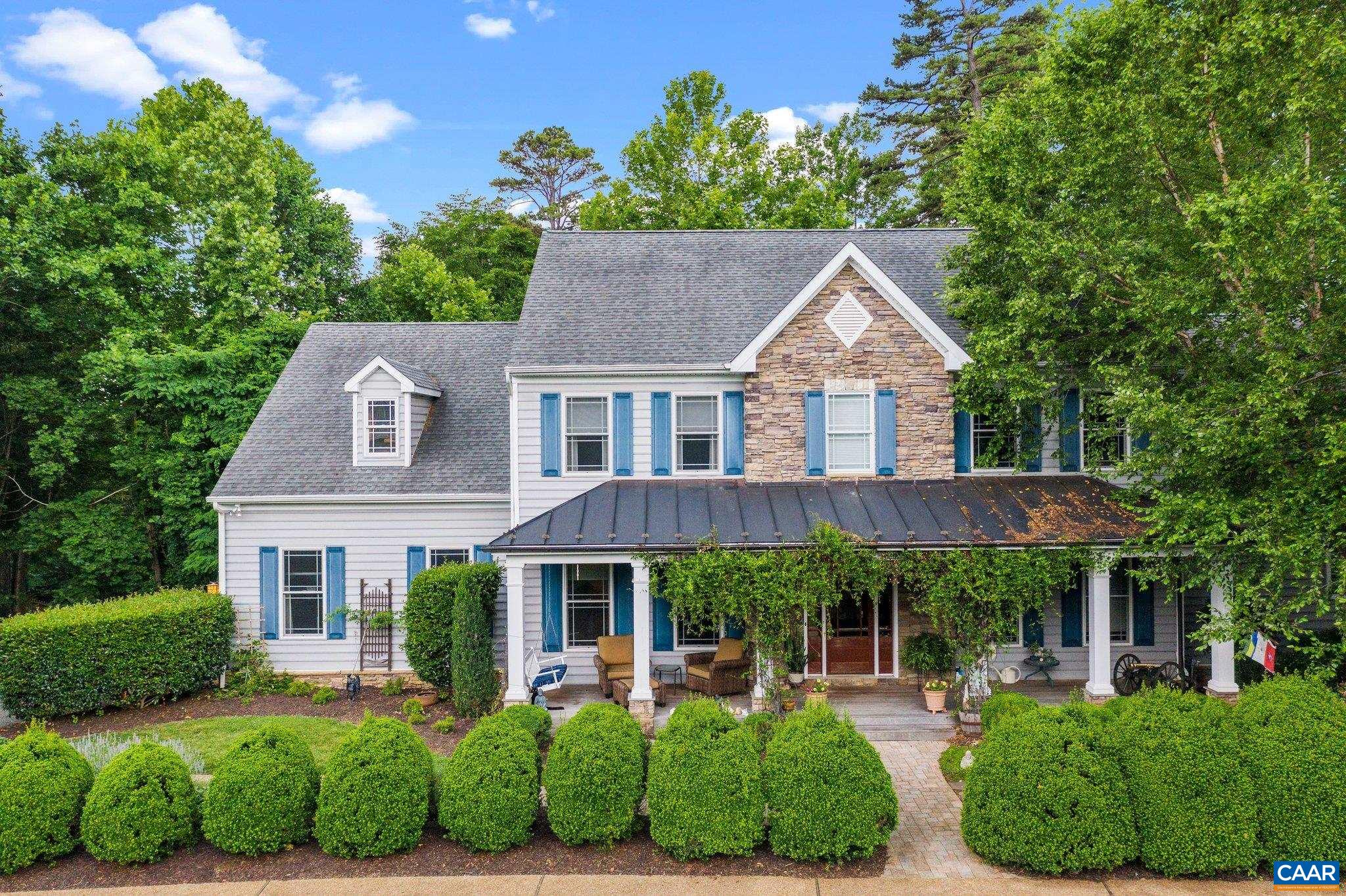 1241 LORING RUN