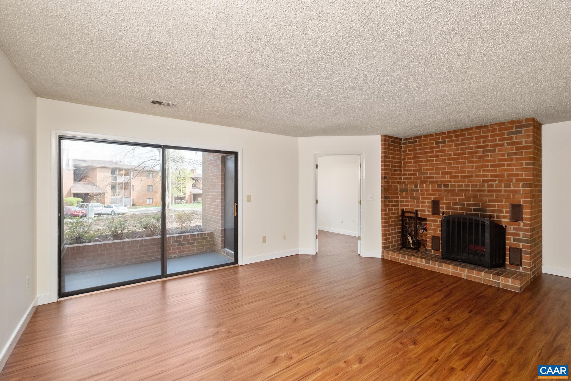 103 TURTLE CREEK RD Unit: 2