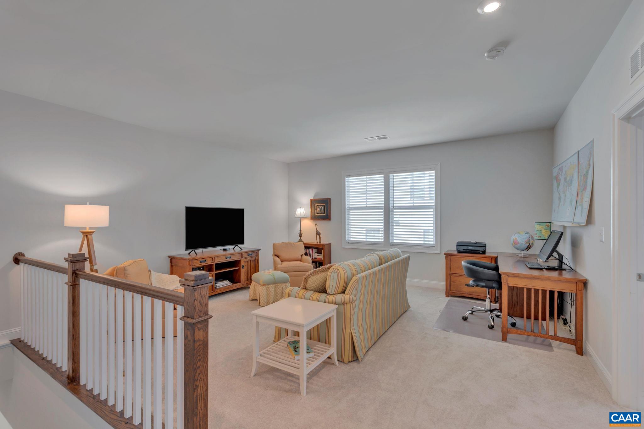 340 CLAIBOURNE RD