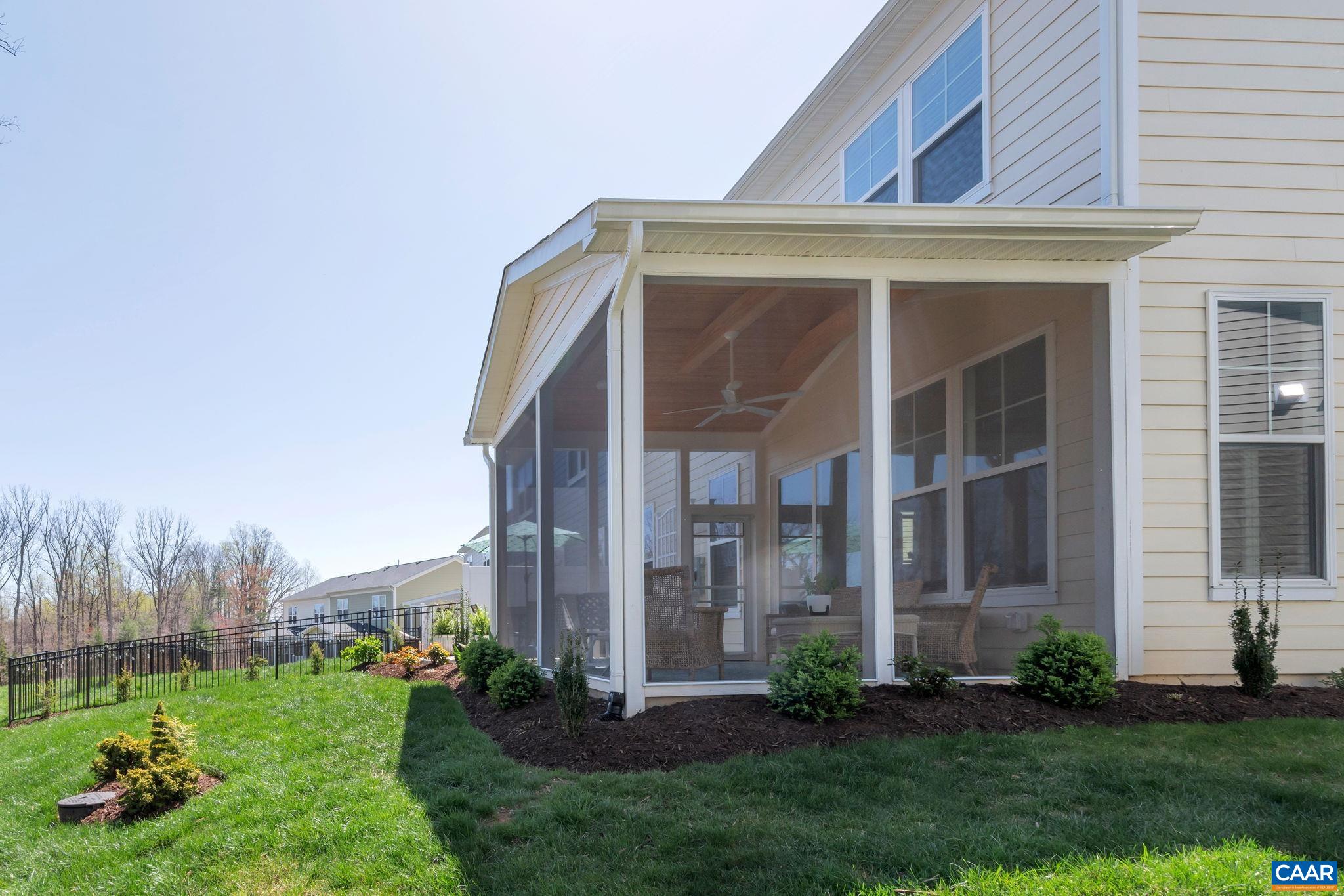 340 CLAIBOURNE RD