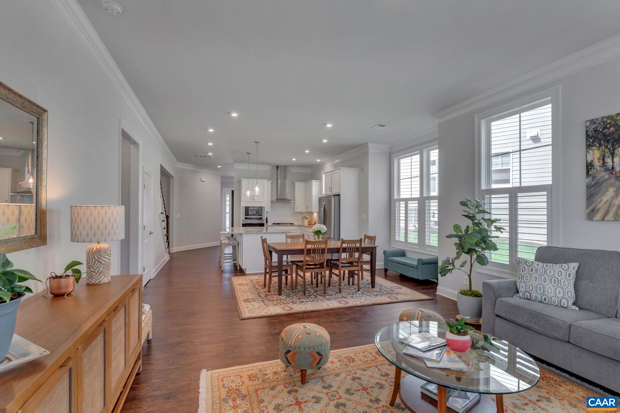 340 CLAIBOURNE RD