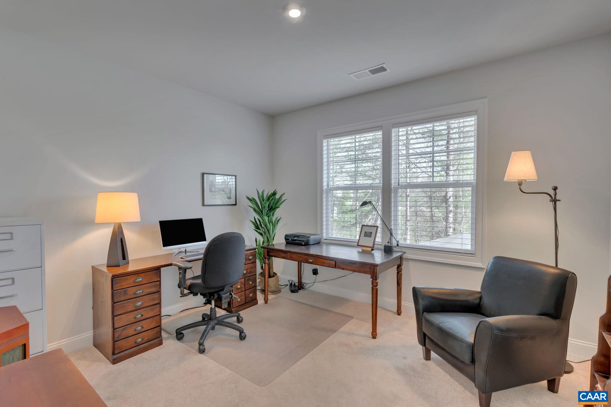 340 CLAIBOURNE RD