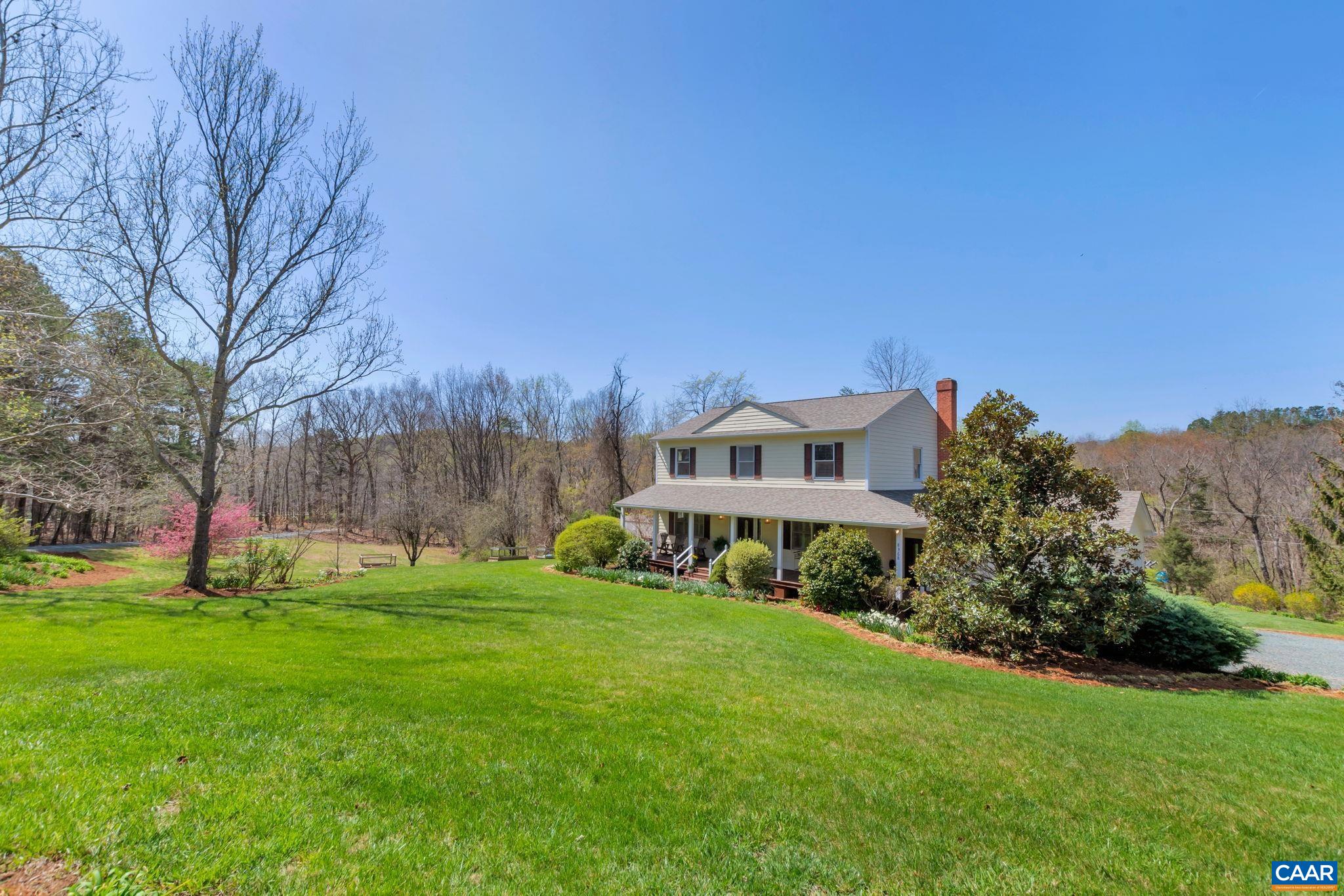 8368 BROOKSVILLE RD