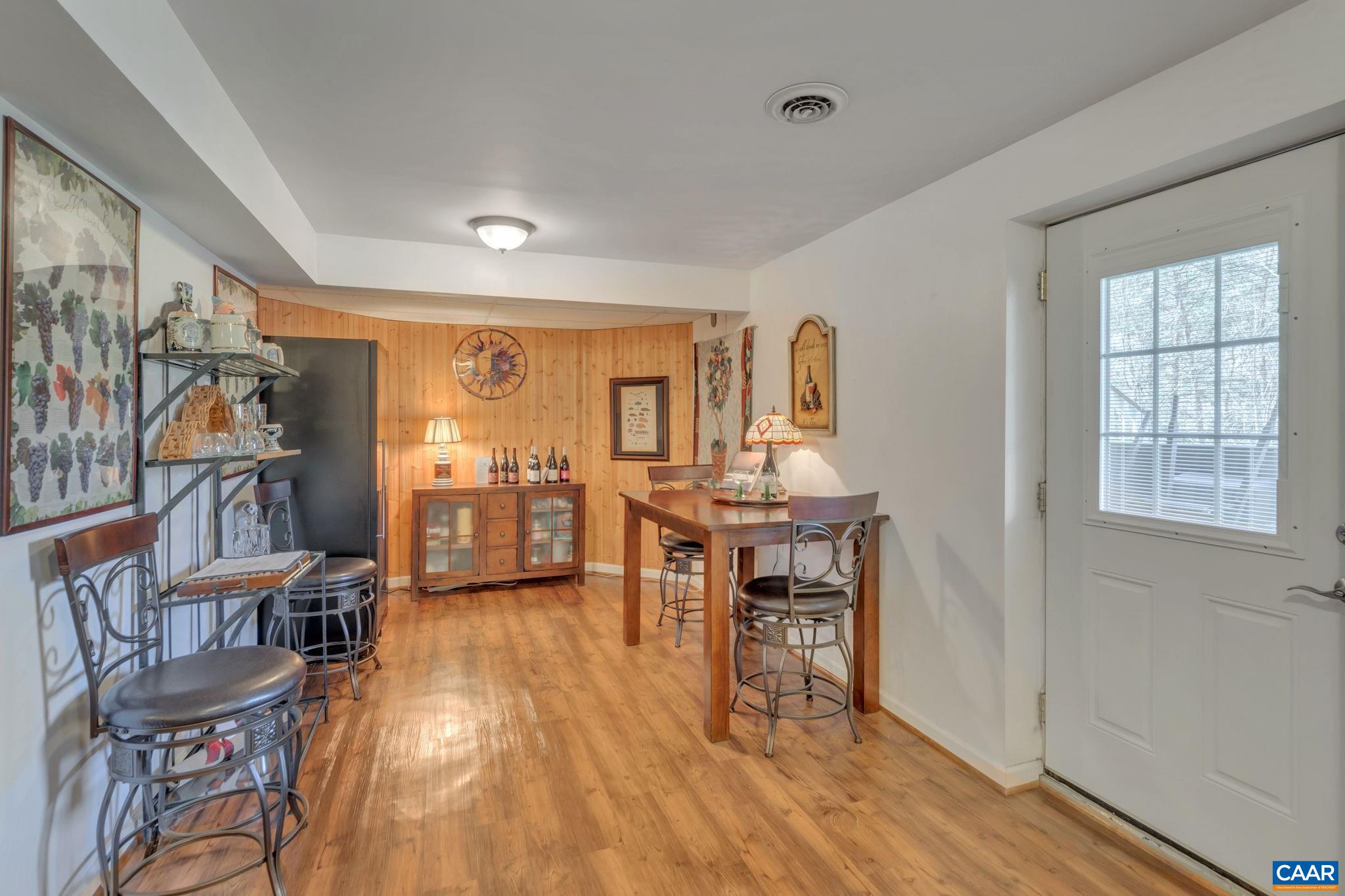 8368 BROOKSVILLE RD