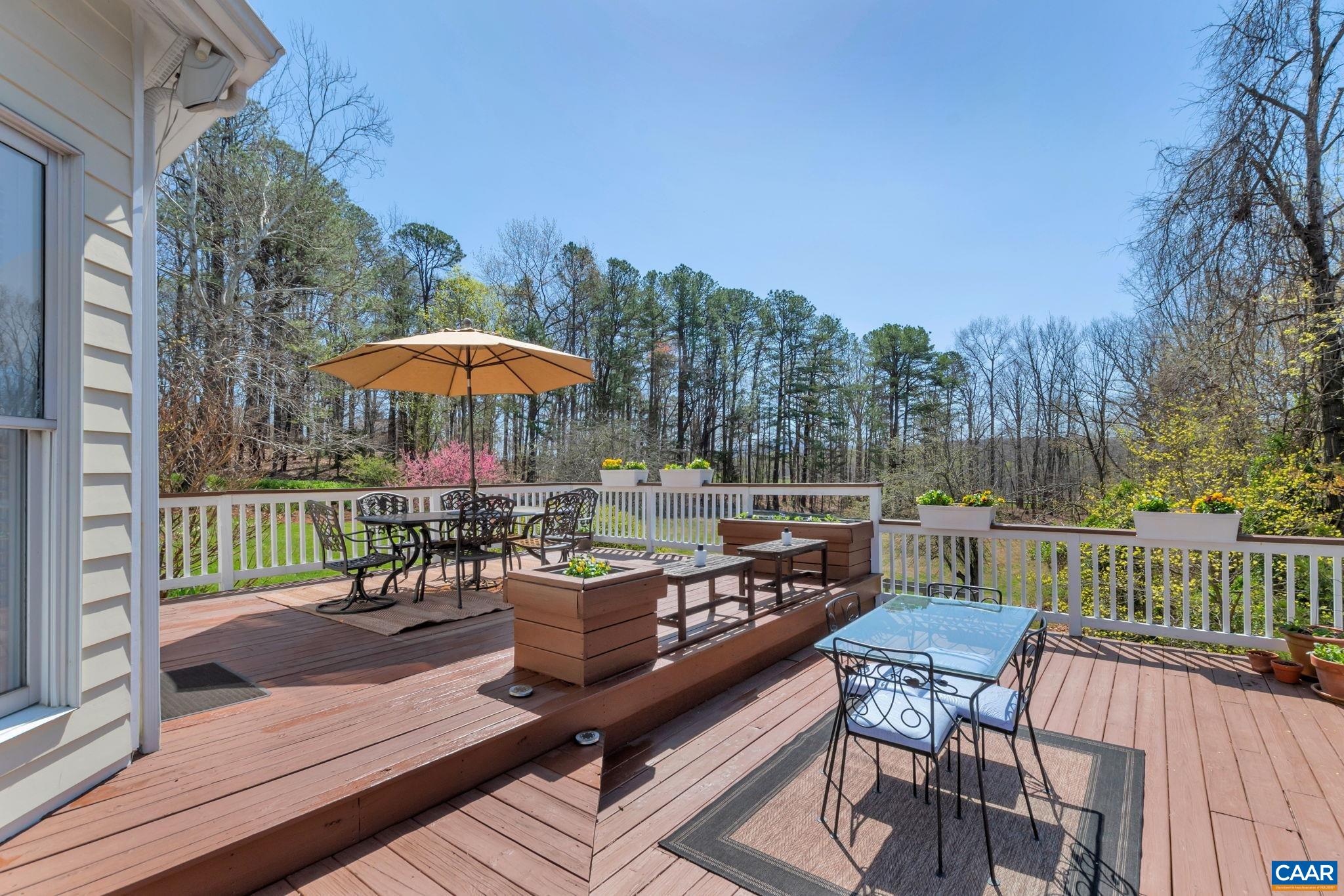 8368 BROOKSVILLE RD