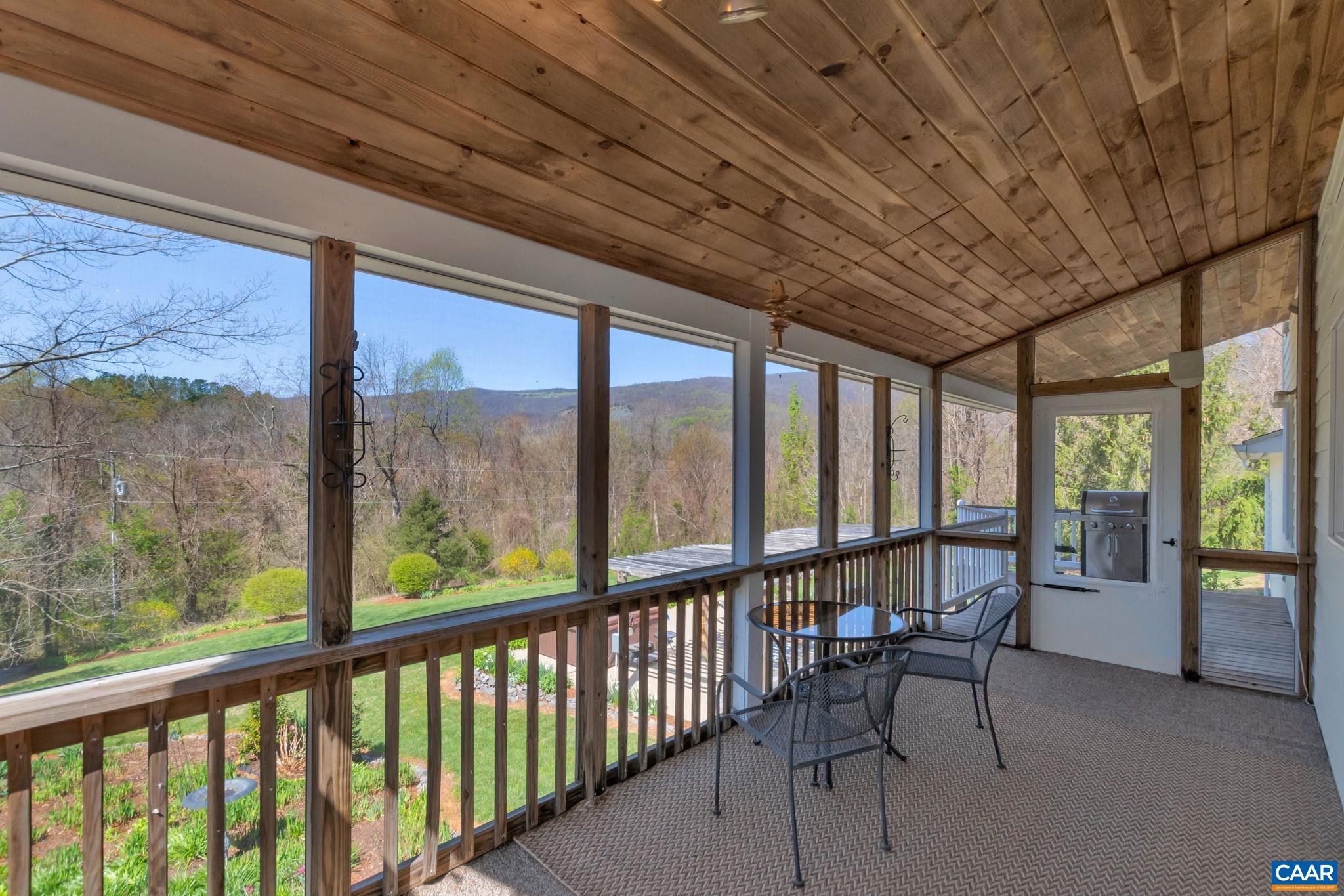 8368 BROOKSVILLE RD