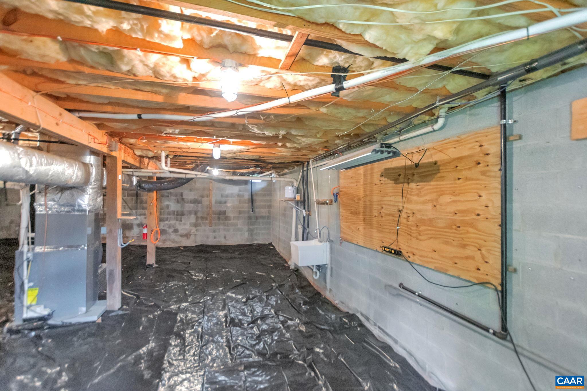 209 LARKSPUR WAY