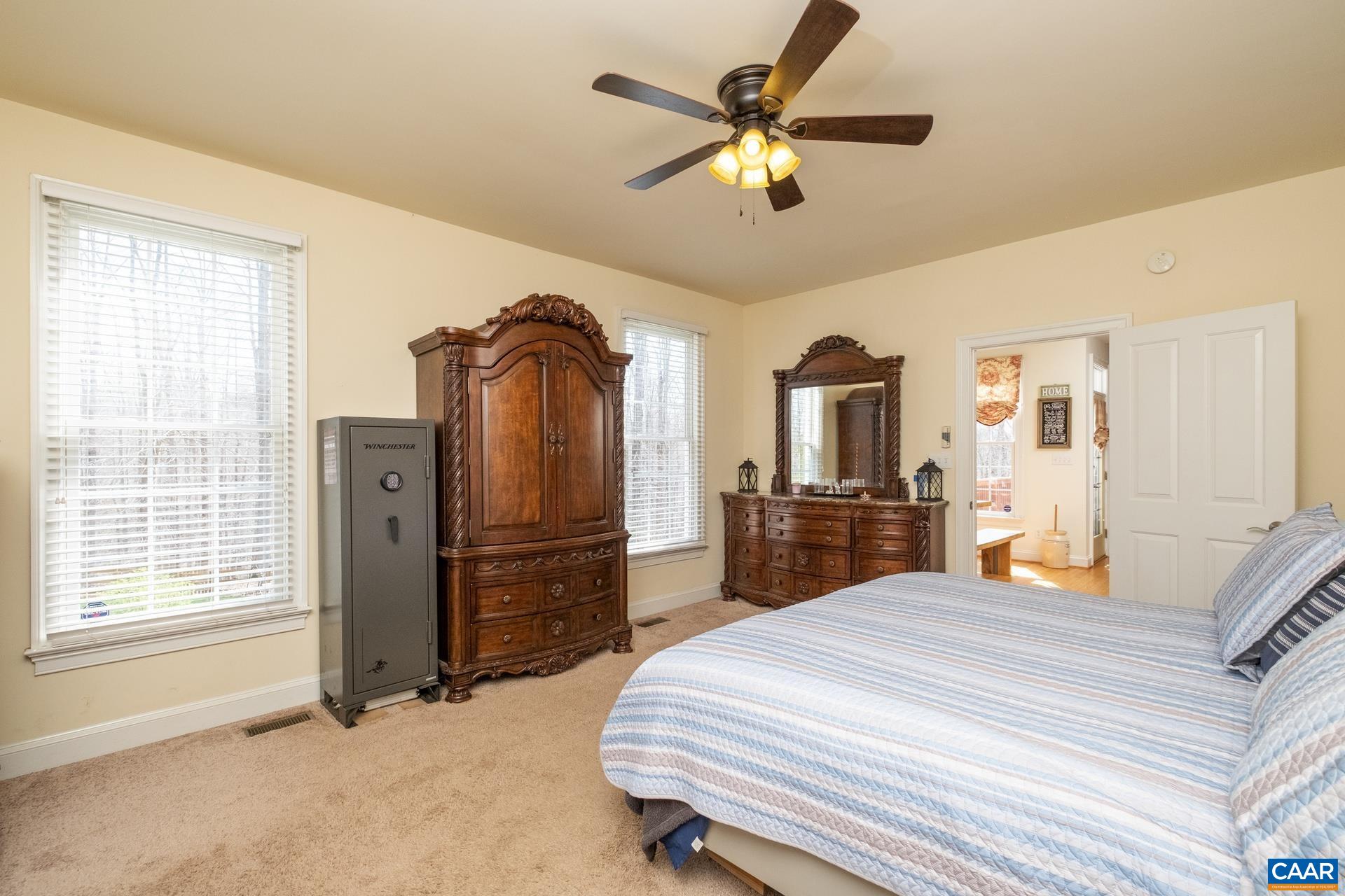 5035 MEADOWLARK CT