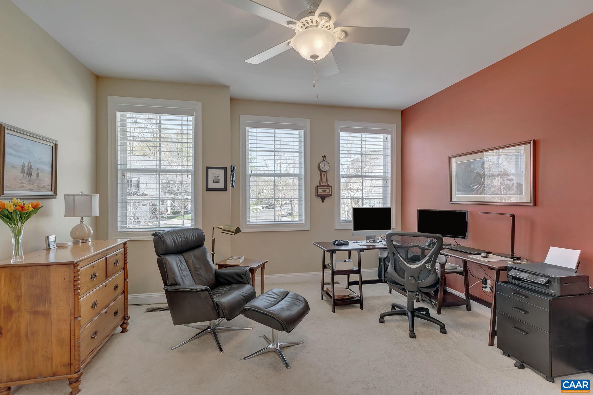 2906 TEMPLEHOF CT